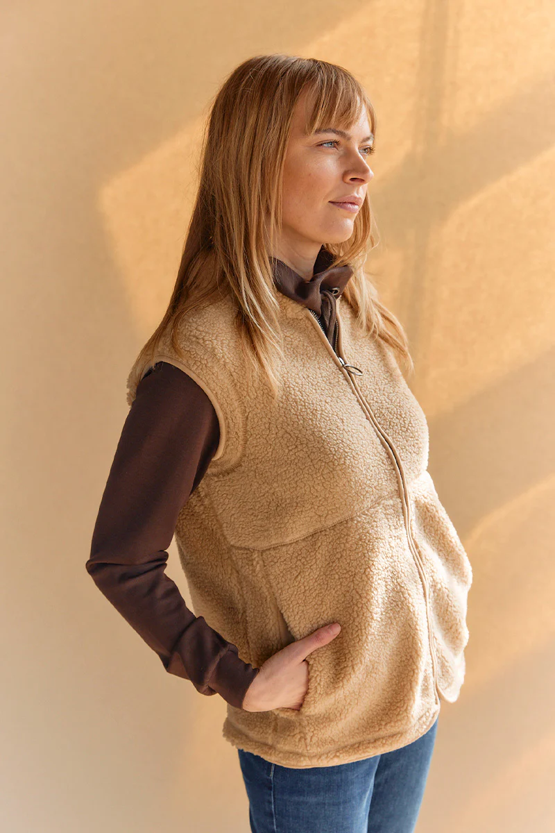 Ada Waistcoat | Sand | Teddy vest fra French Laundry - Image 8