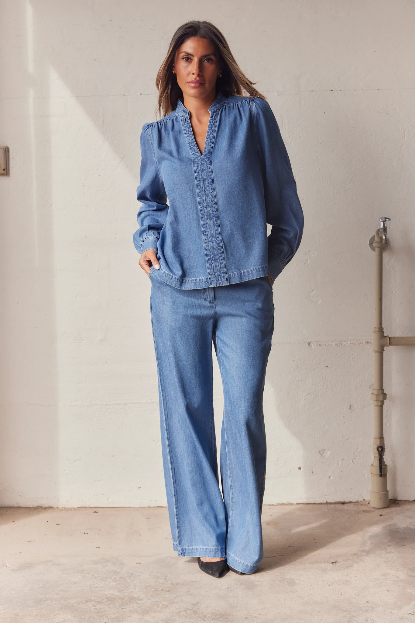 Agnes Blouse | Blå | Bluse fra Statebird - Image 2