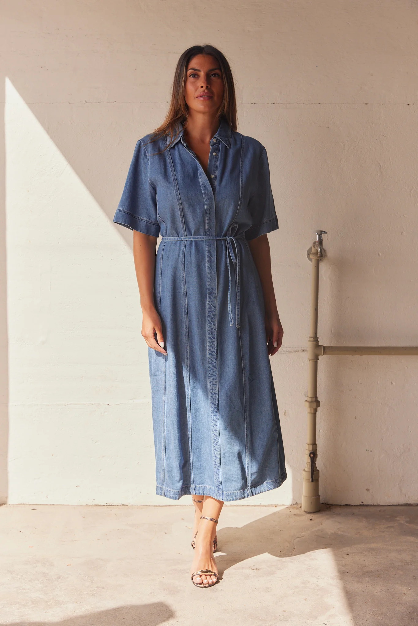 Agnes Midi Dress | Blå | Kjole fra Statebird - Image 3