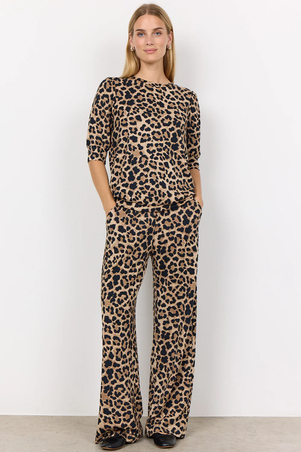 Alice Tini Tee Sweat | Leo | Sweatshirt fra Statebird - Image 8