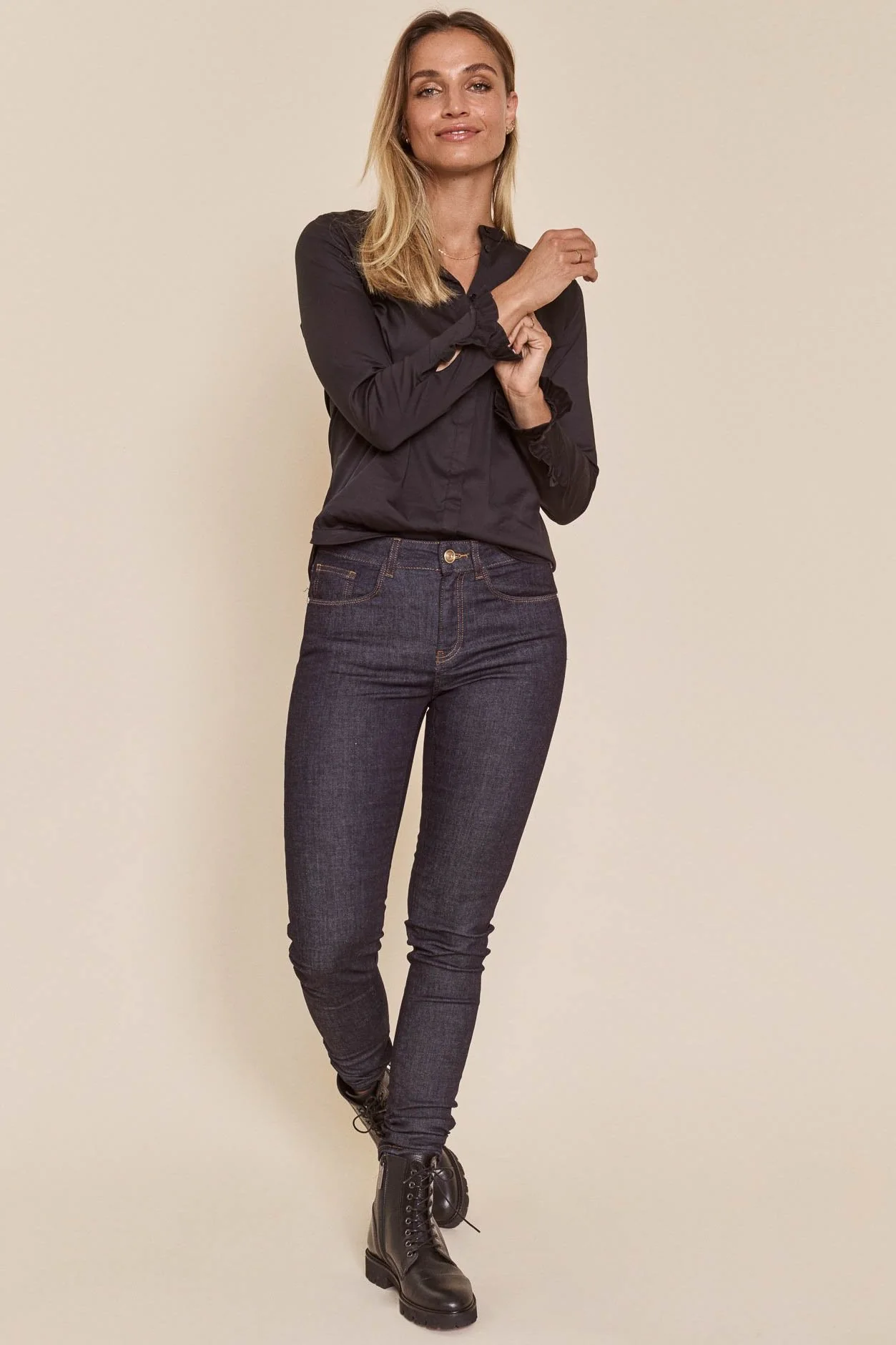 Alli Cover Jeans | Dark Blue | Højttaljet slim fit jeans fra Mos Mosh - Image 12