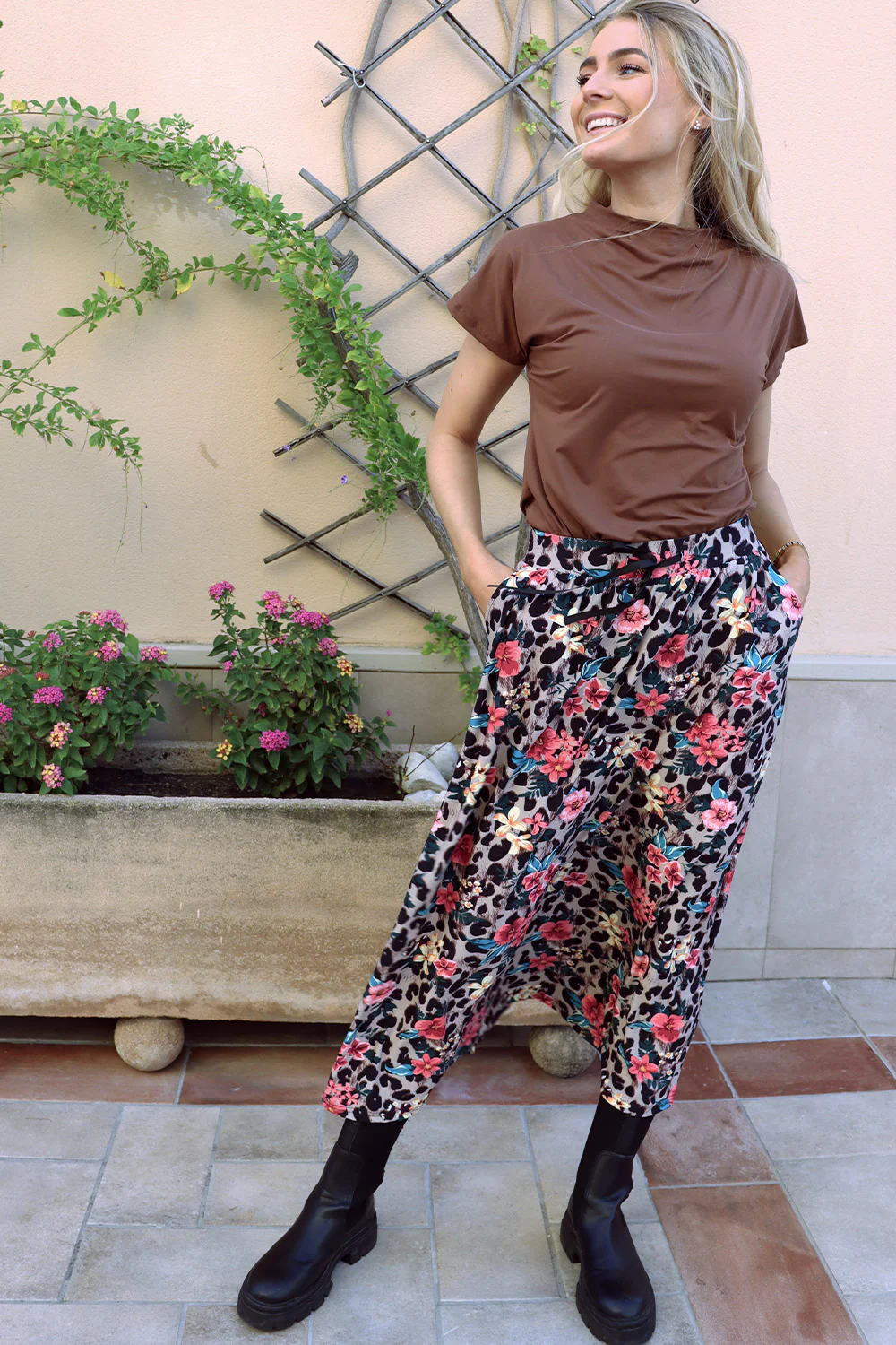 Alma Loose Skirt | Leo Floral | Nederdel fra Liberté - Image 2