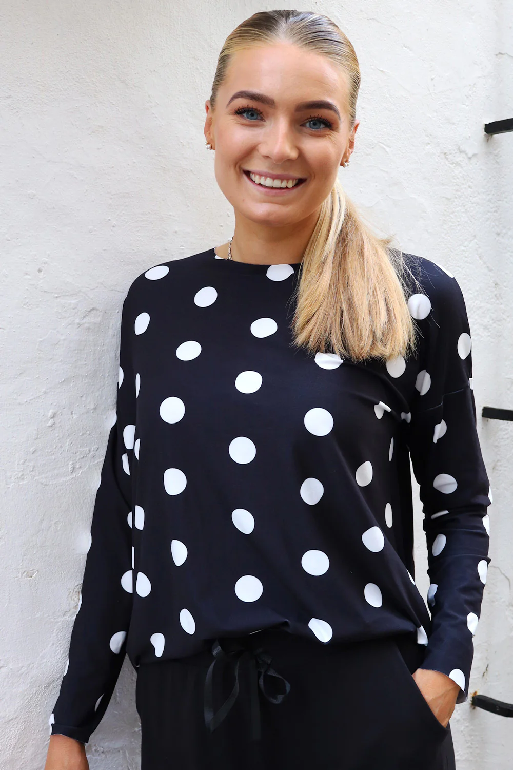 Alma Ls Top | Black Big Dot | Bluse fra Liberté