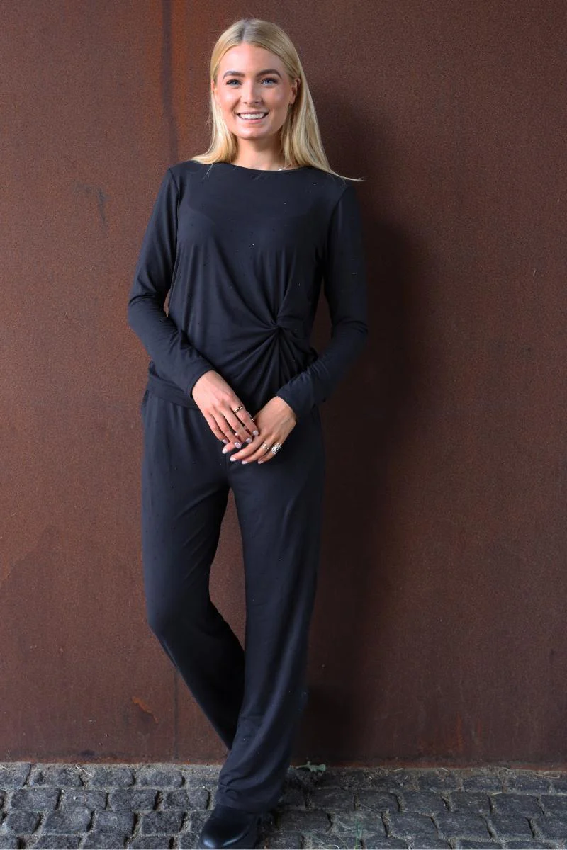 Alma Ls Twist Tshirt | Black Black Simili (sorte sten) | Bluse fra Liberté - Image 6