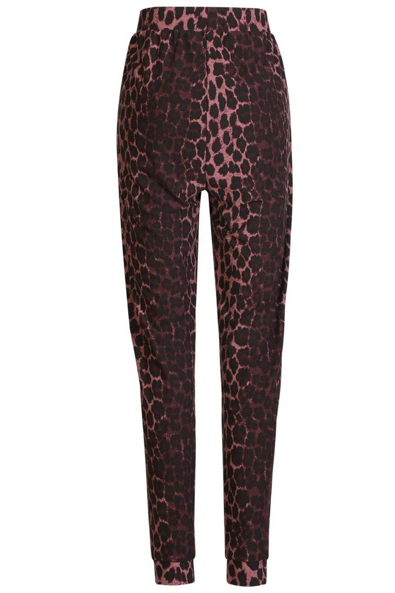 Alma Pants | Bordeaux Lux Leo | Bukser fra Liberté - Image 4