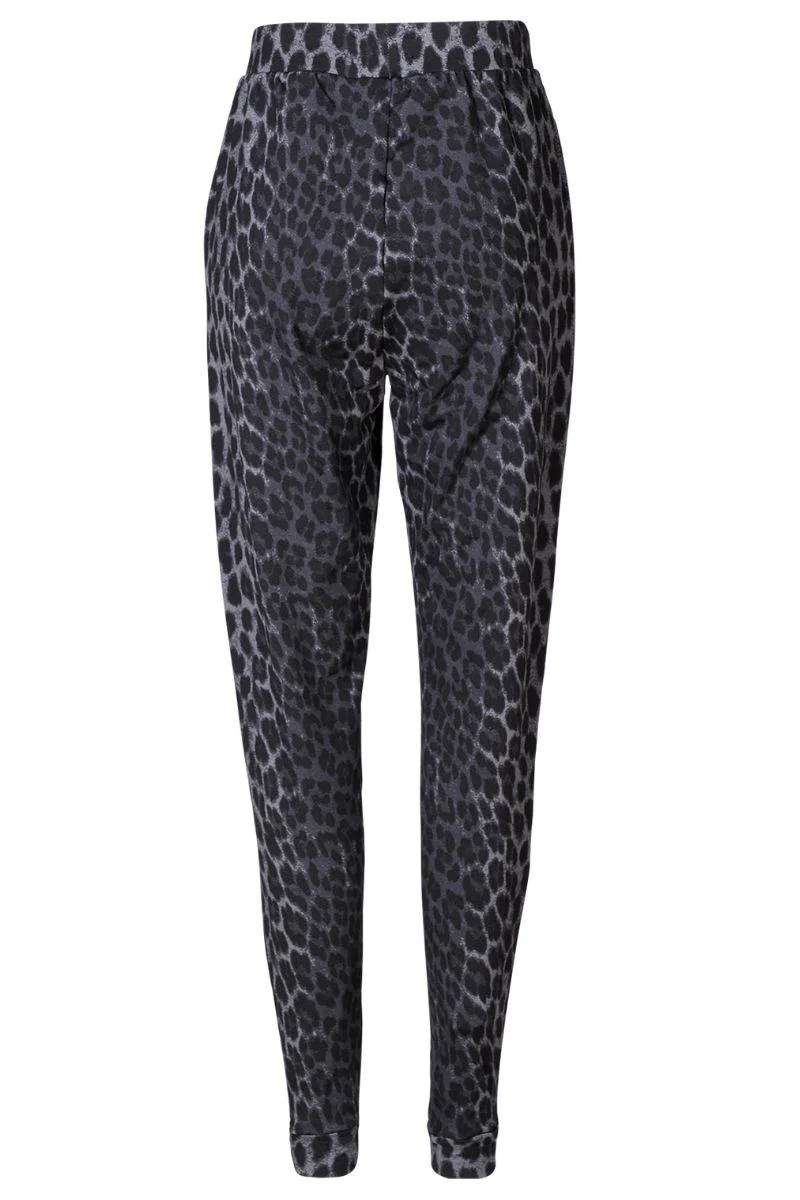 Alma Pants (Fleece) | Dark Grey Leo | Bukser fra Liberté - Image 6