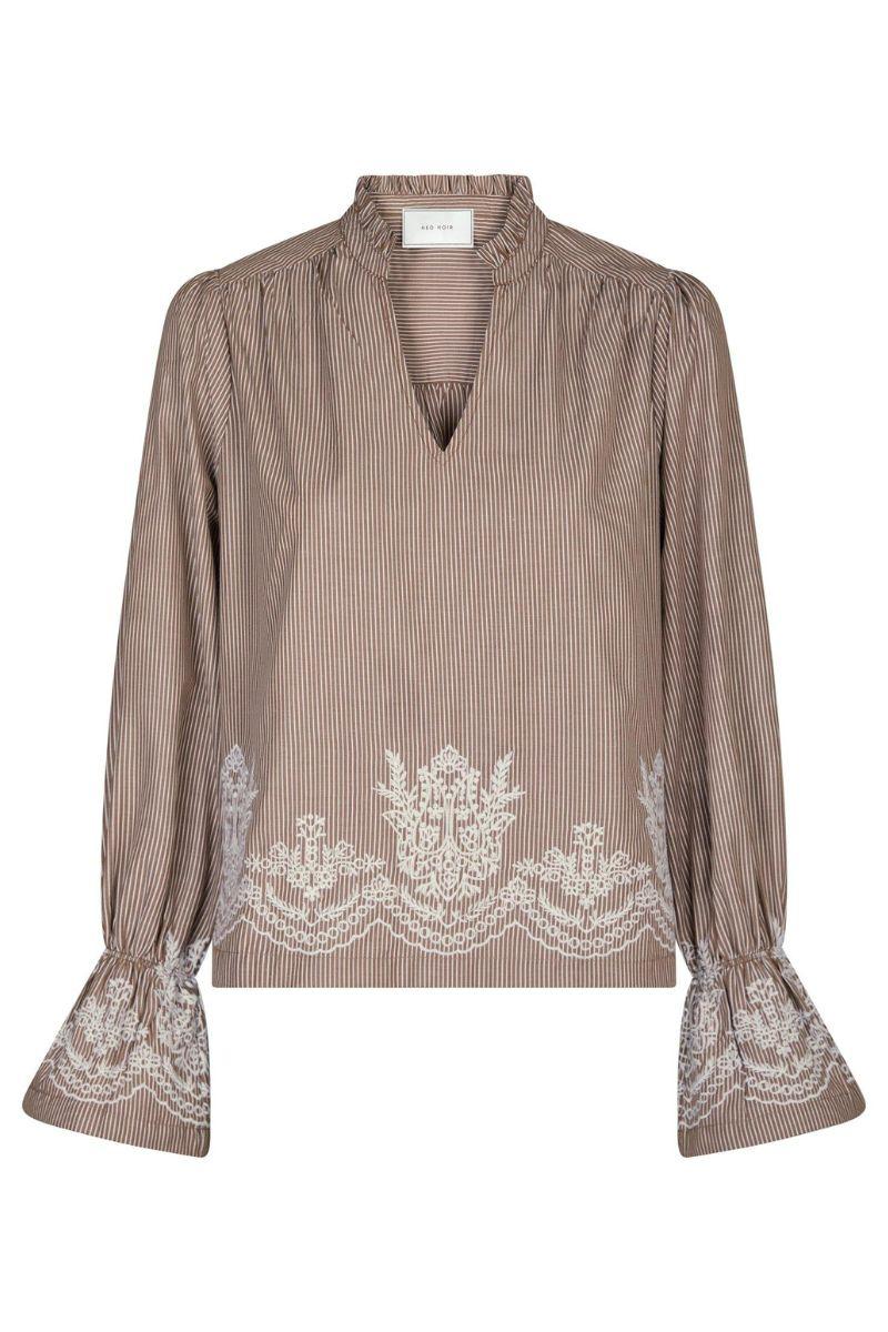 Amara Striped Emb Blouse | Camel | Bluse fra Neo Noir
