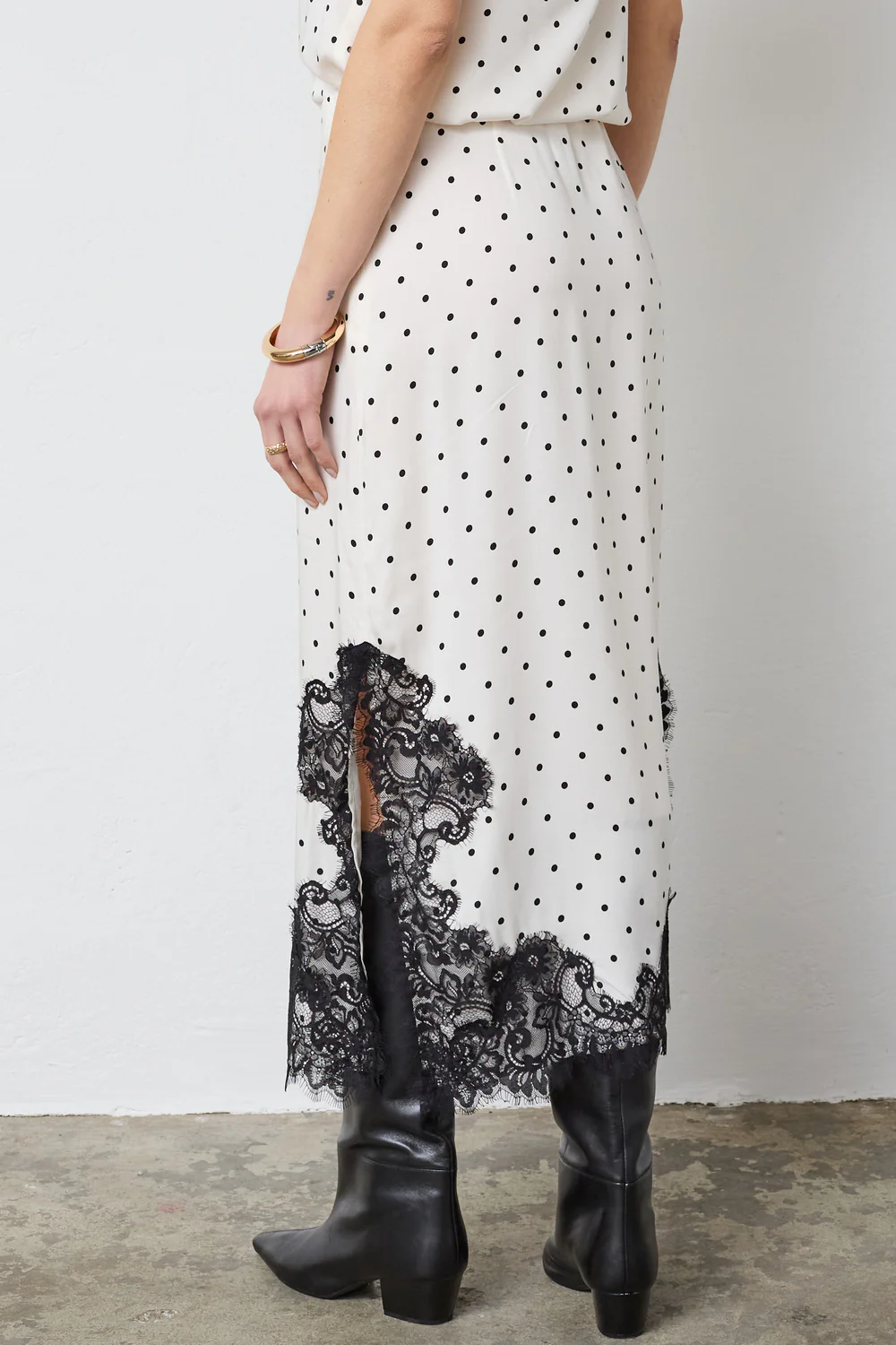 Amelicc Dot Lace Skirt | Off White | Nederdel fra Co'Couture - Image 6