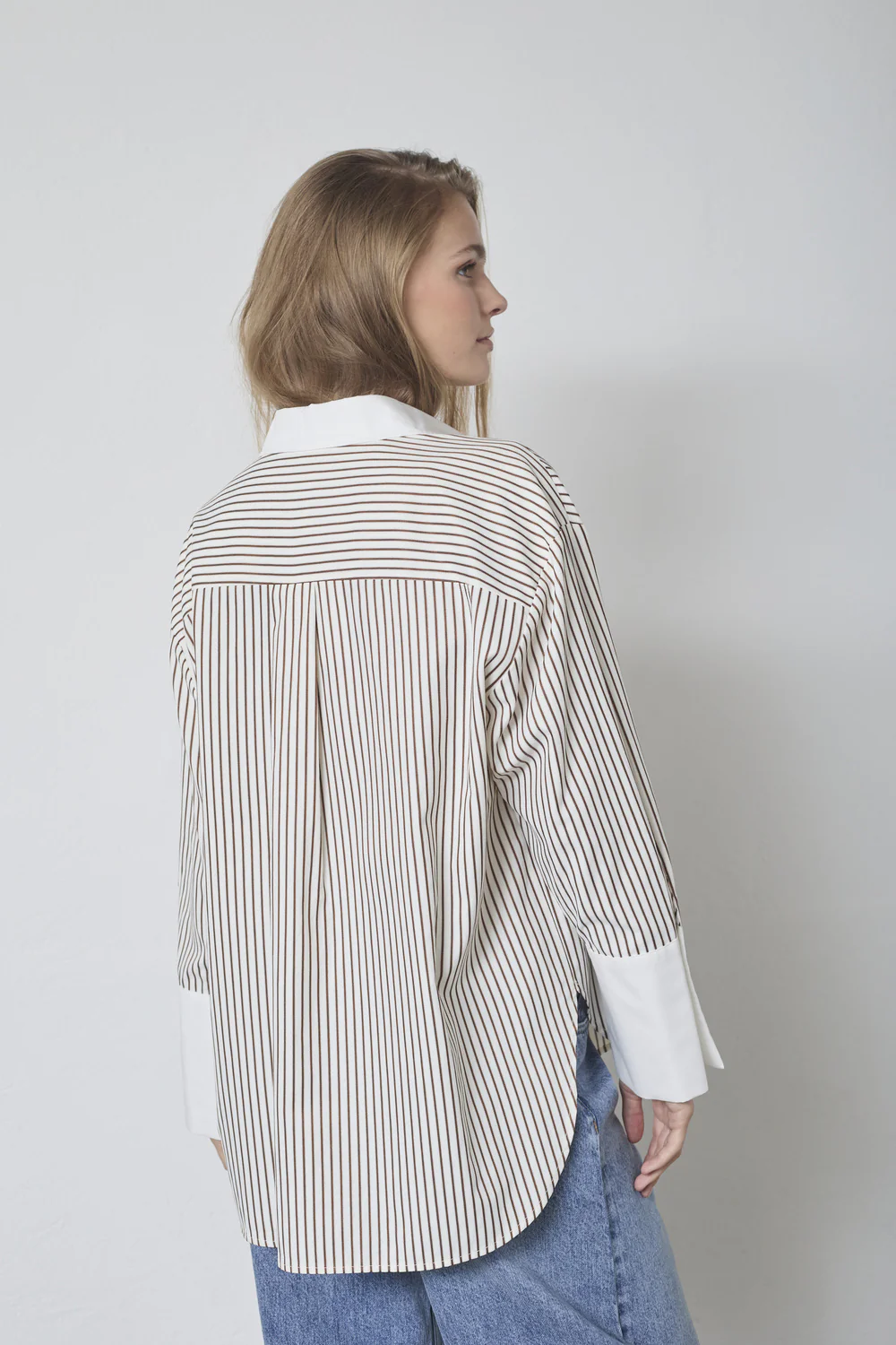 Avara Stripe Shirt 45085 | Bone/Brown | Bluse fra Co'couture - Image 5