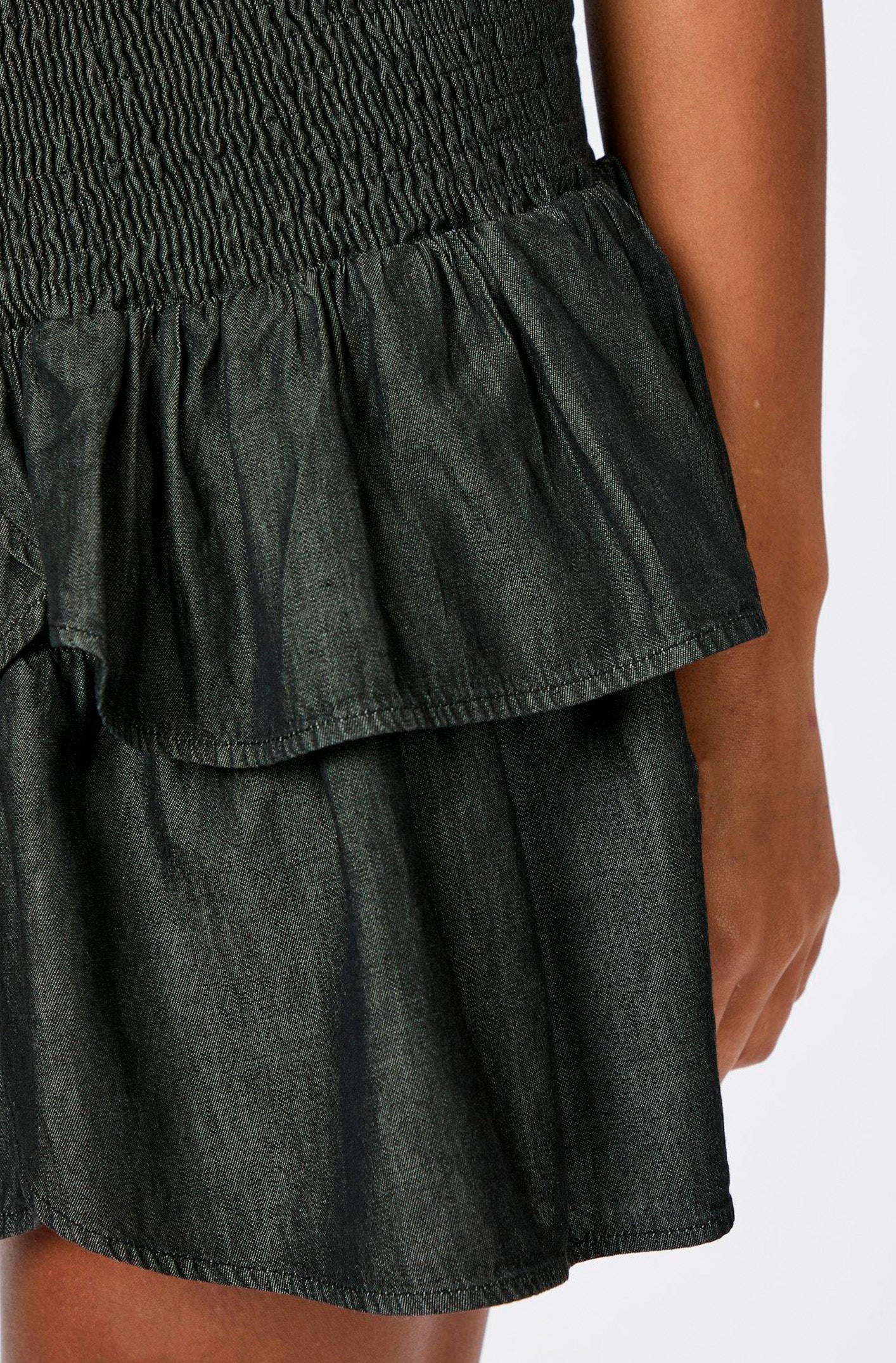 Carin Denim Skirt | Black | Nederdel fra Neo Noir - Image 5