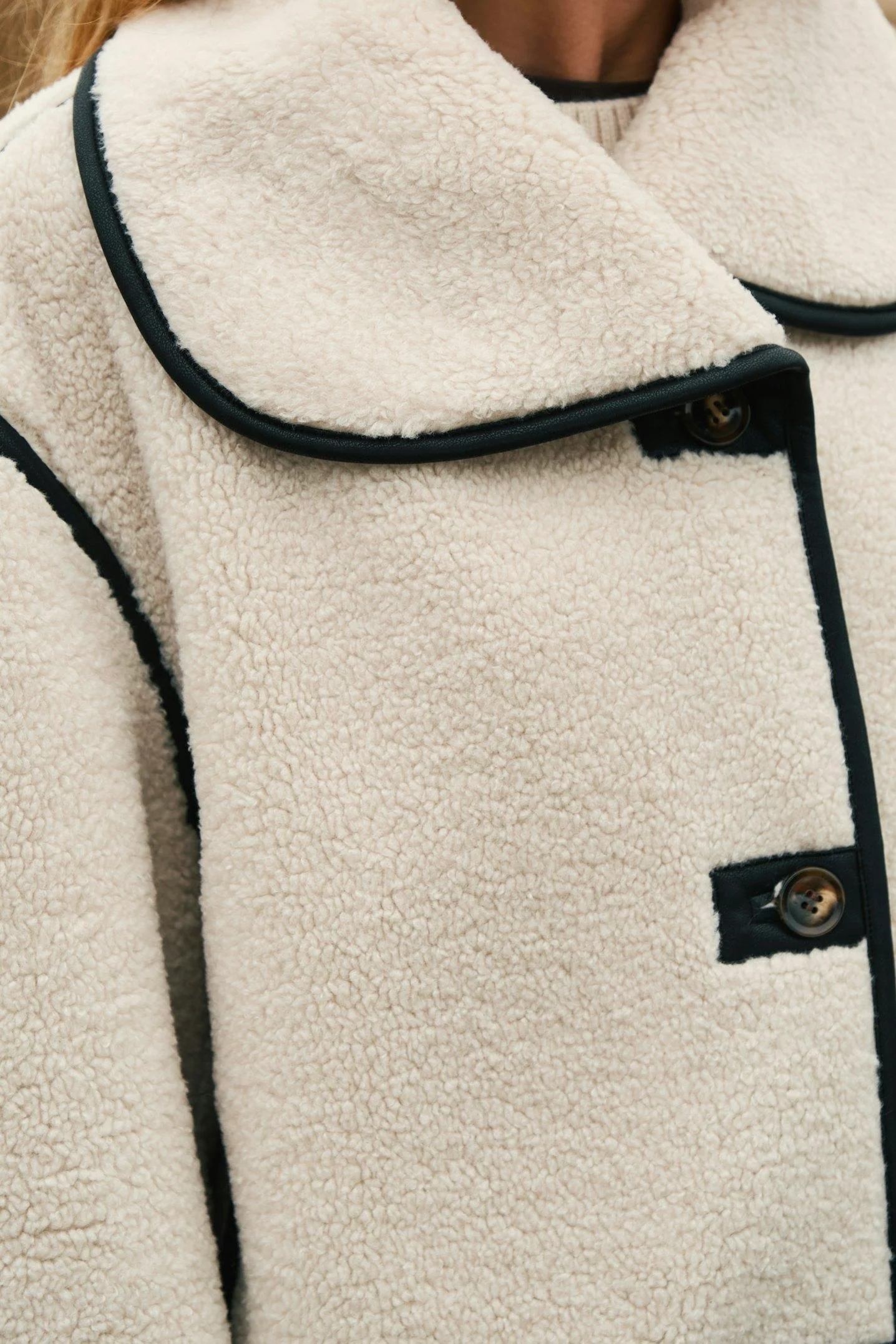 Carmen Teddy Coat | Ivory | Jakke fra Neo Noir - Image 4