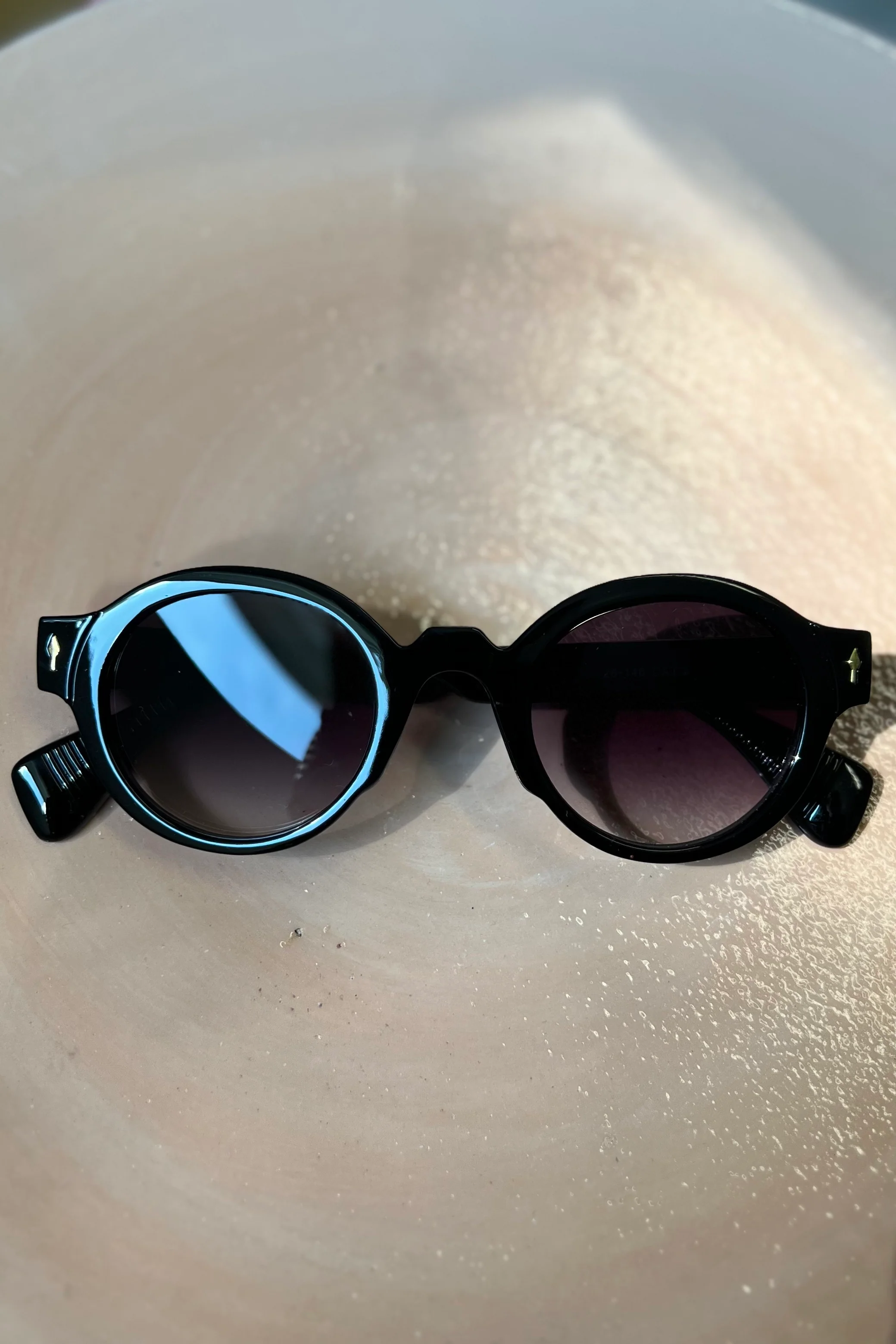 Celeste Sunnies | Sort/Brun | Solbriller fra By Timm