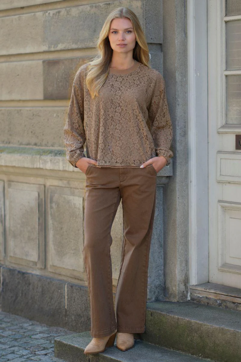 Claire Blouse 2822 | Coffee Latte | Bluse fra Prepair - Image 3