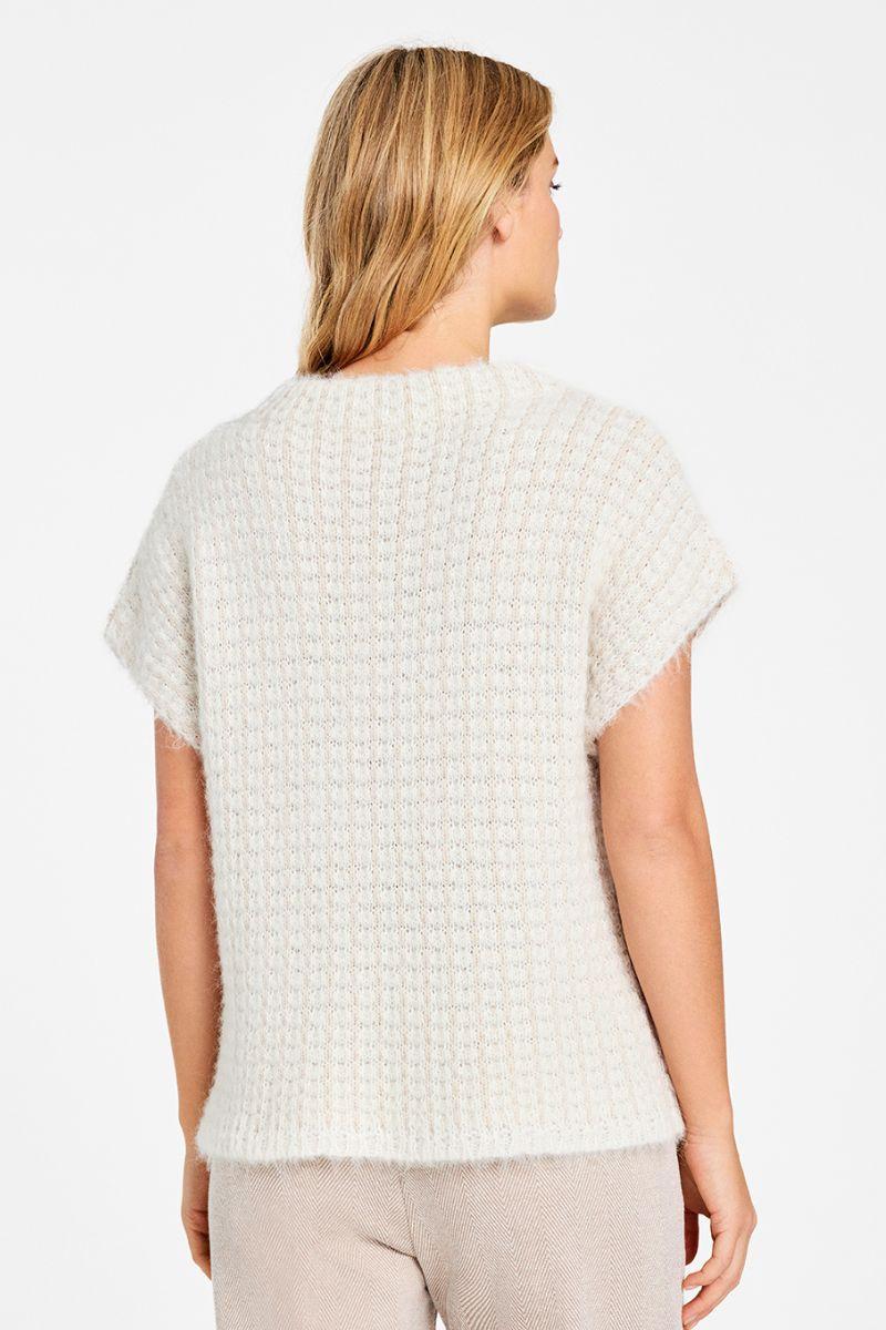 Coya knit cape | Off White | Strik fra Gustav - Image 9