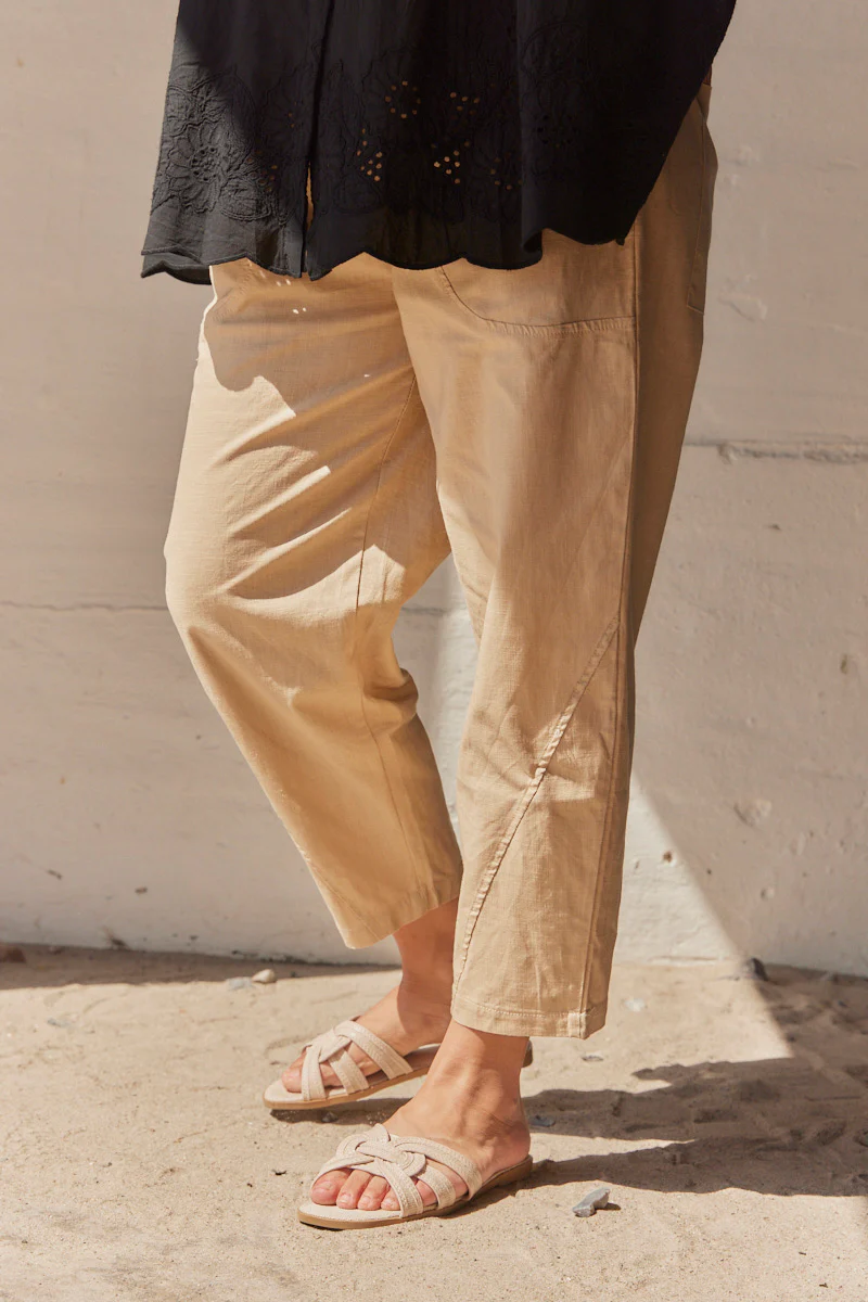Cropped Pants FY016  | Beige | Bukser fra Atelier C - Image 4