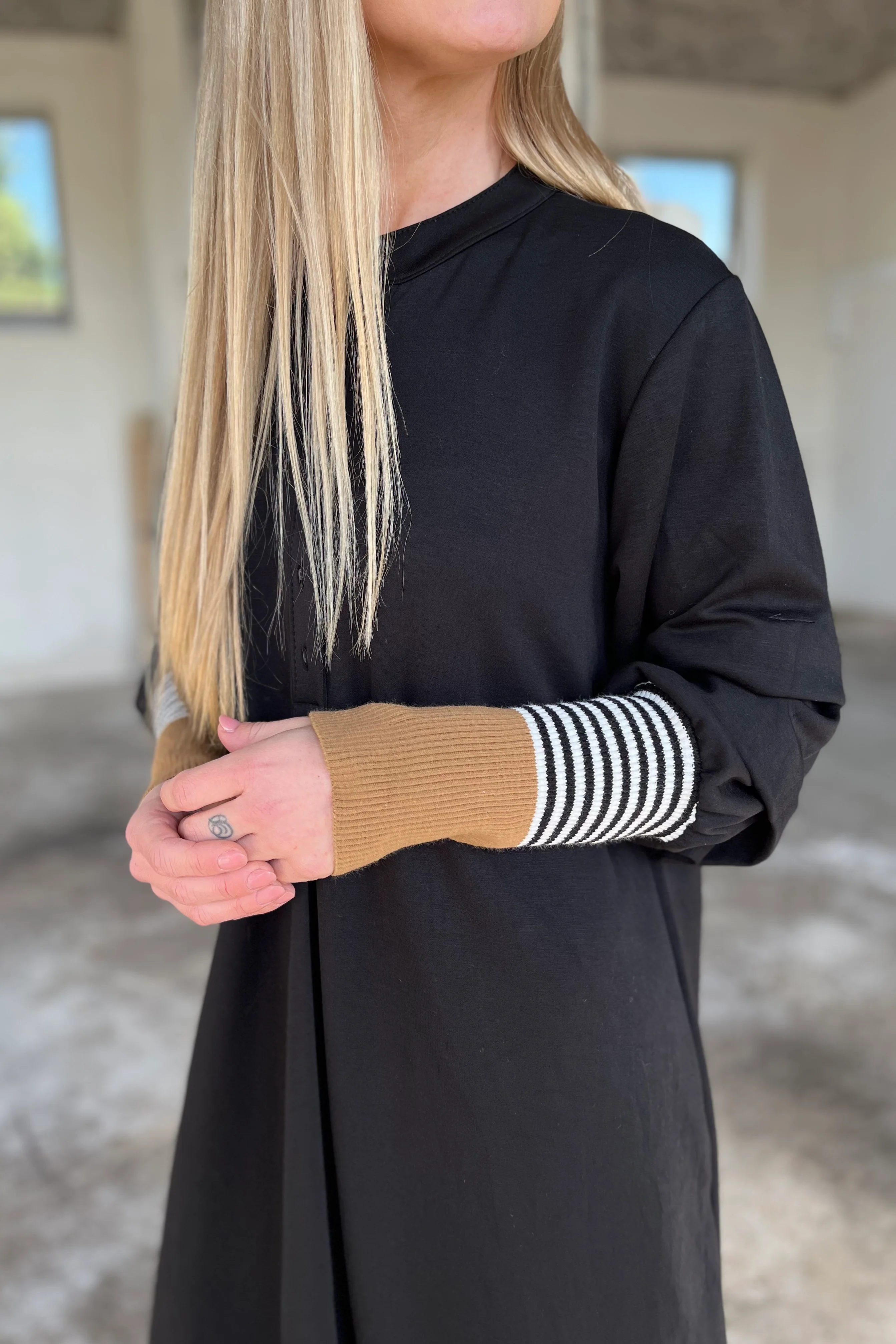 Cybele Dress | Black | Kjole fra Marta du Chateau - Image 5