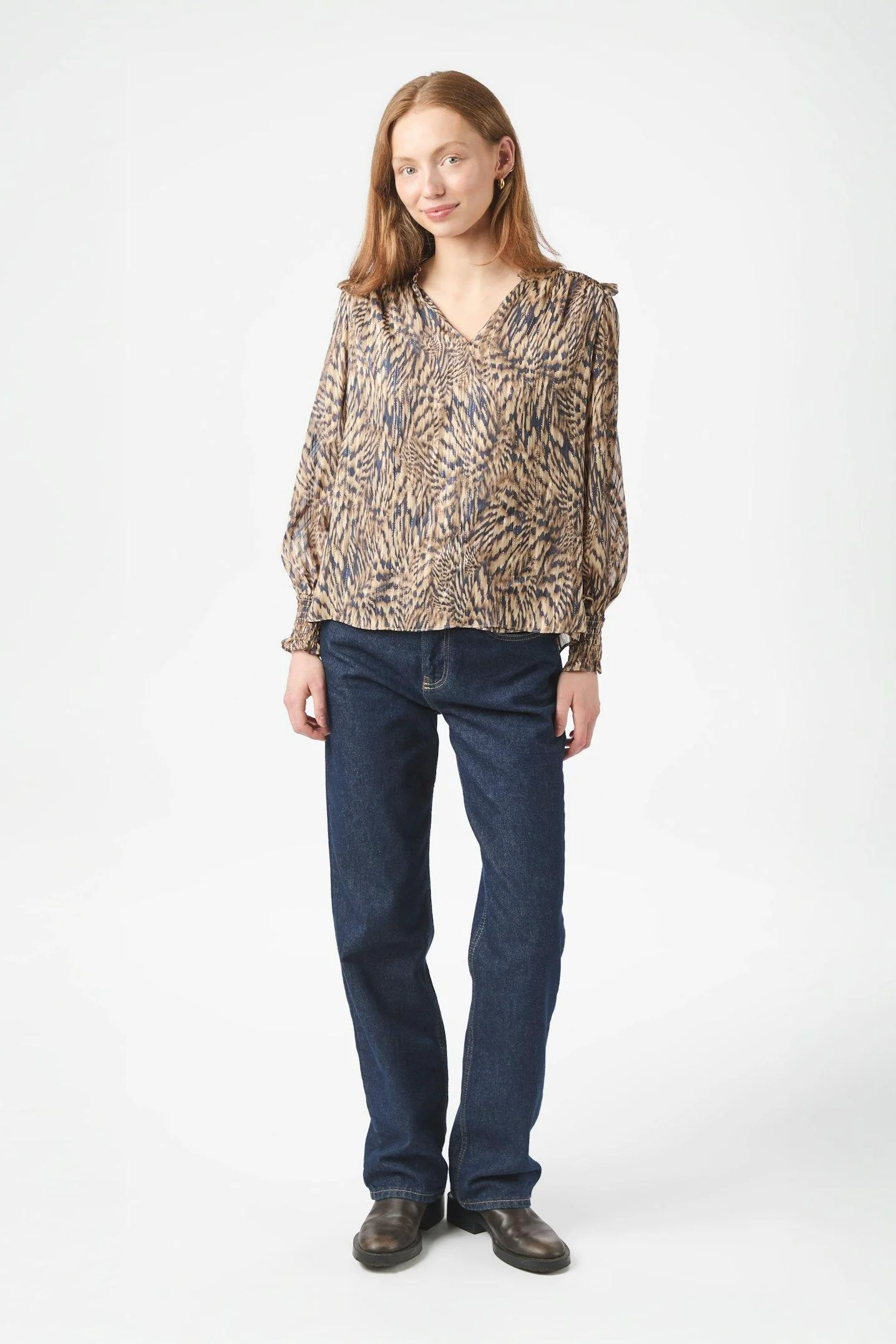 Davina Pattern Blouse | Camel | Bluse fra Neo Noir - Image 2
