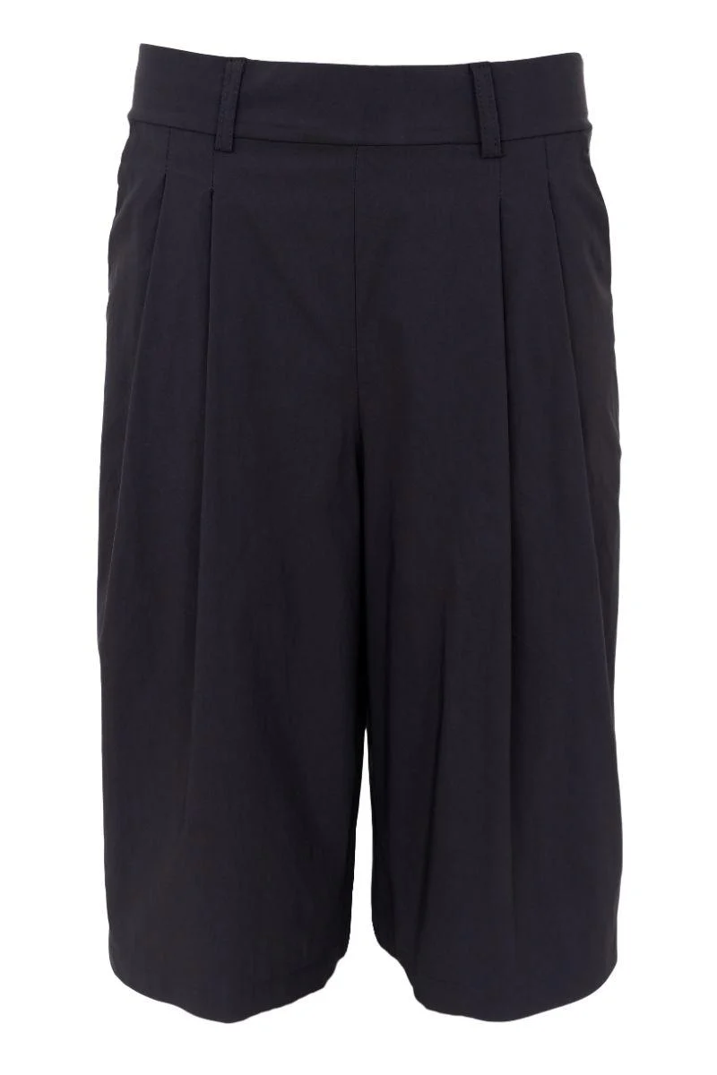 Davina Pleated Shorts | Black | Shorts fra Black Colour - Image 2
