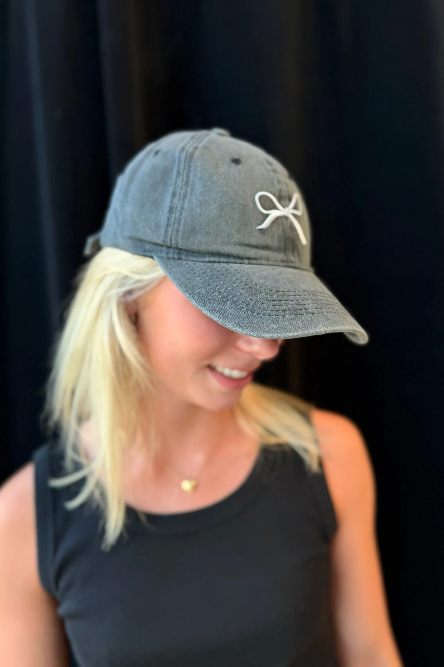 Denim Bow Cap | Black | Kasket fra By Timm - Image 3