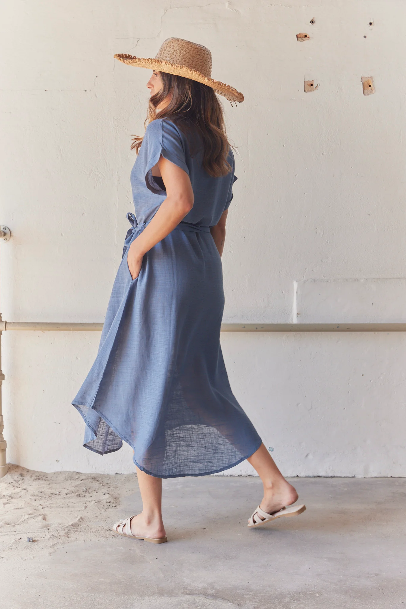 Catherine Solid Dress | Kjole fra Atelier C - Image 3