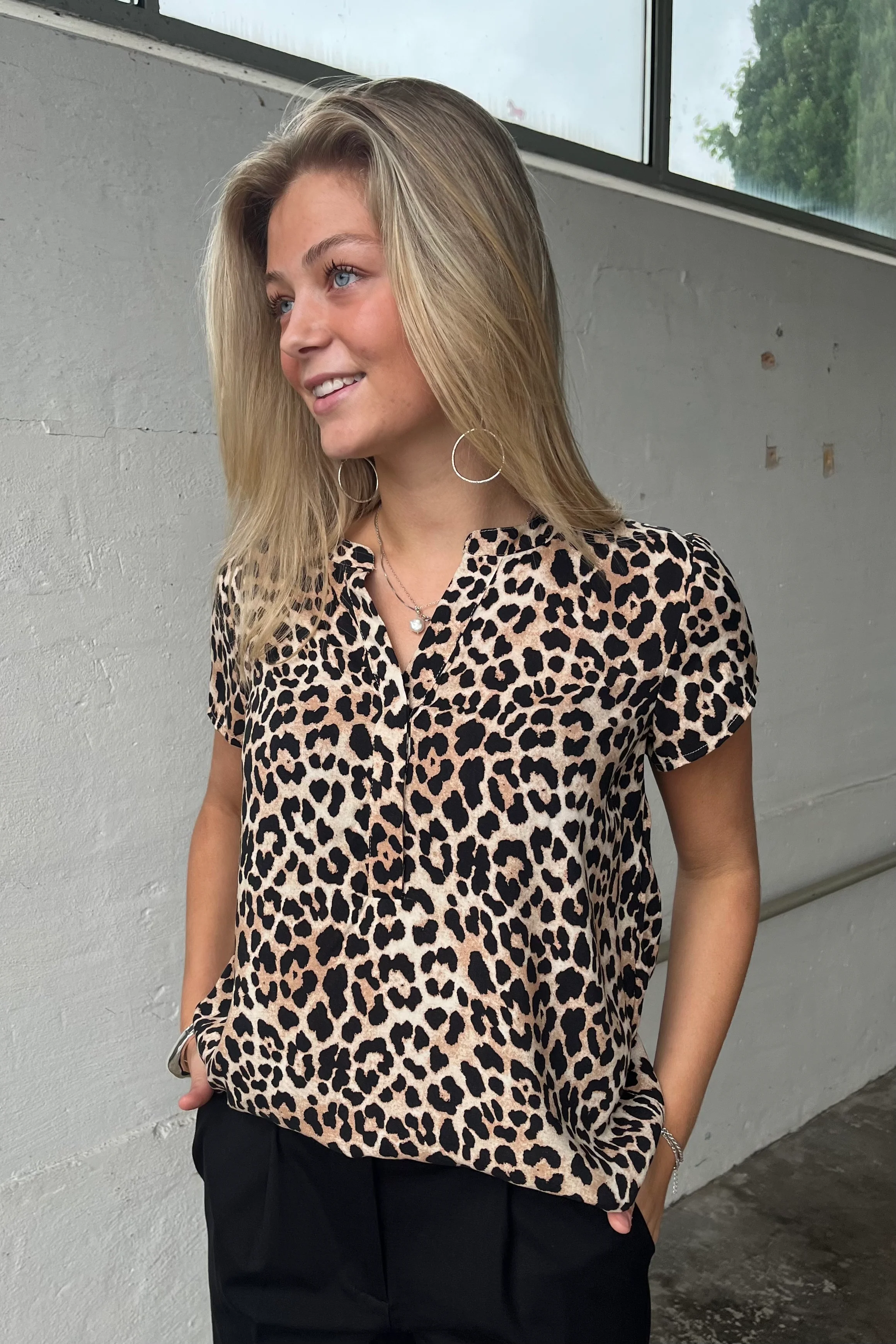 Elli Blouse | Sand | Bluse fra Statebird - Image 5