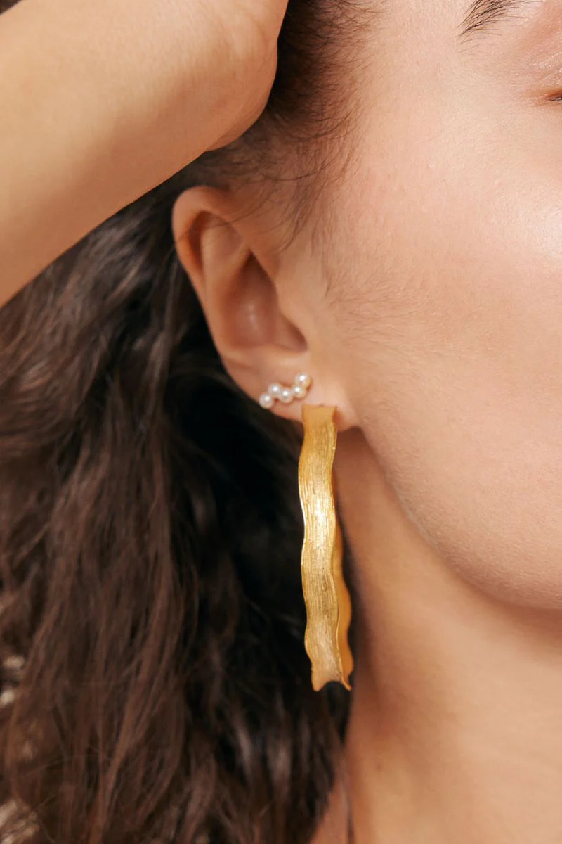 Evie | Pearls | Earrings fra Enamel - Image 3