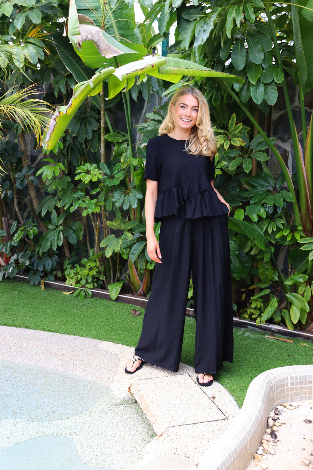 Fie Frill Blouse | Black - Image 2