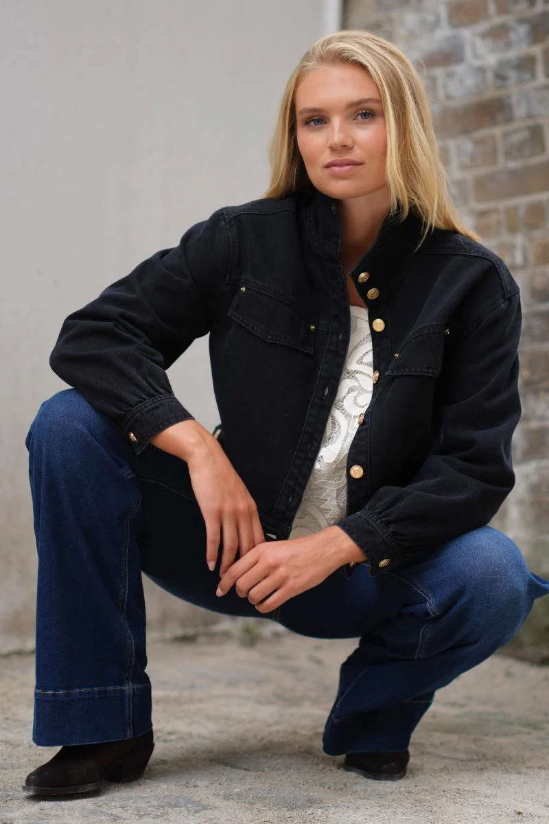 Frederikke Jacket 2846 | Black | Jakke fra Prepair - Image 4