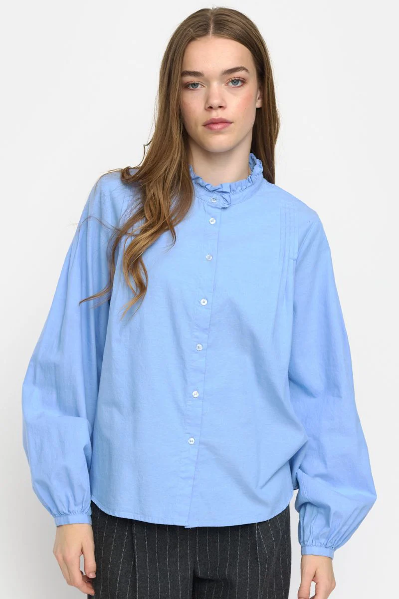 Gabi O-Neck Shirt | Azurine | Skjorte fra Soft Rebels - Image 2