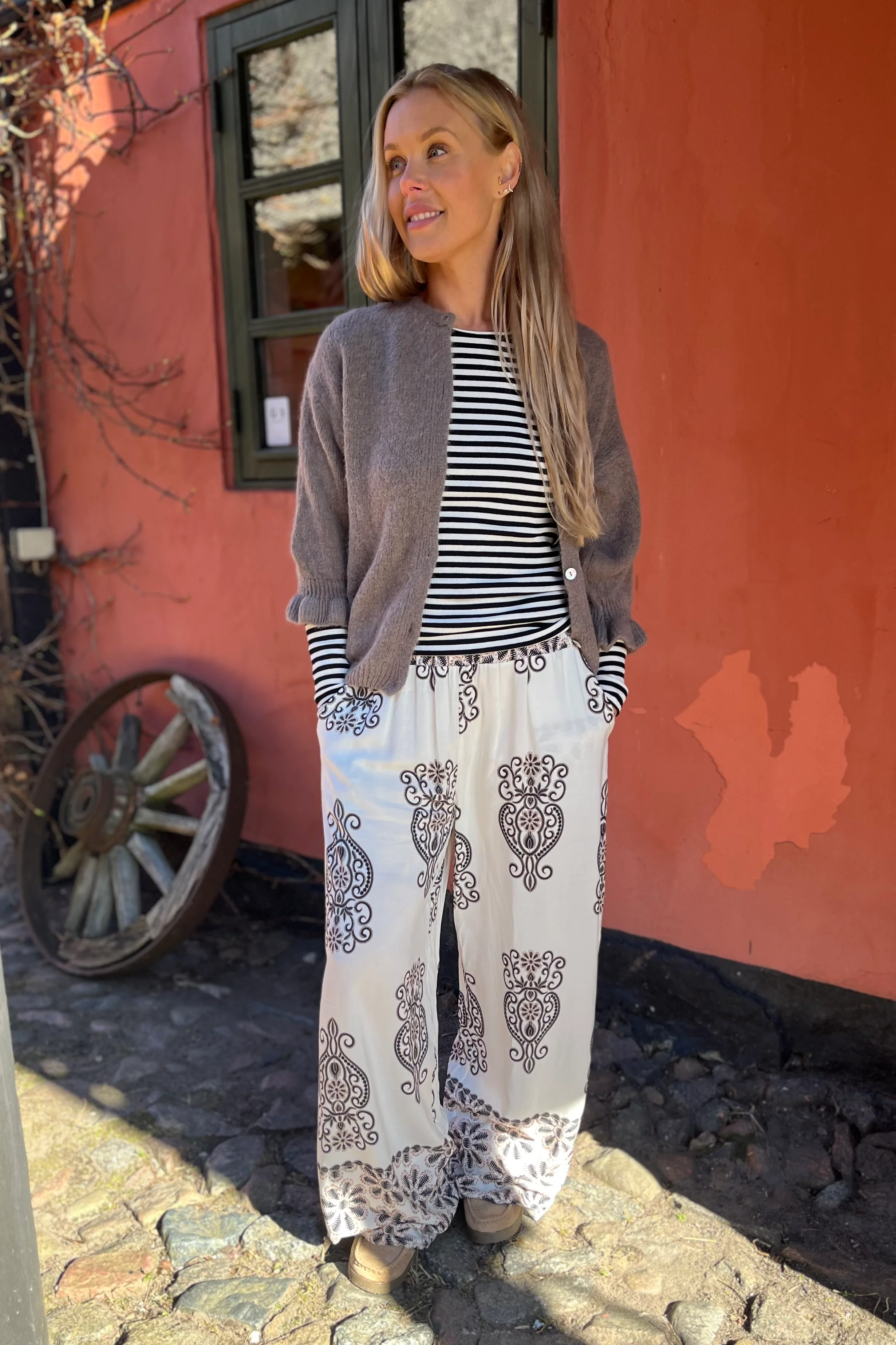 Grethe Pant | Nero4352 | Bukser fra Marta du Chateau - Image 2