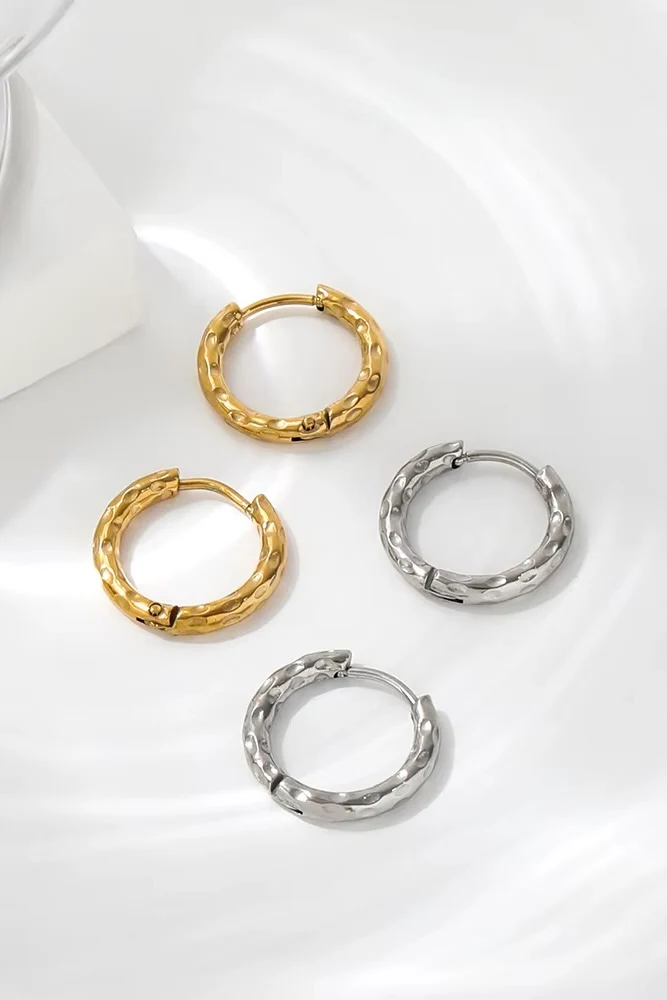 Hammered Hoops | Øreringe fra Birdsong - Image 3
