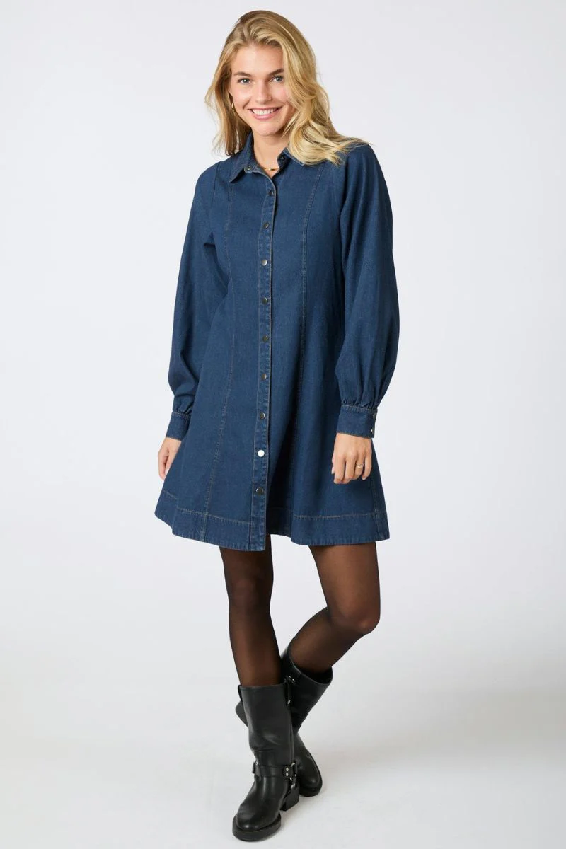 Hanne Denim Dress | Dark Blue | Kjole fra Neo Noir - Image 6