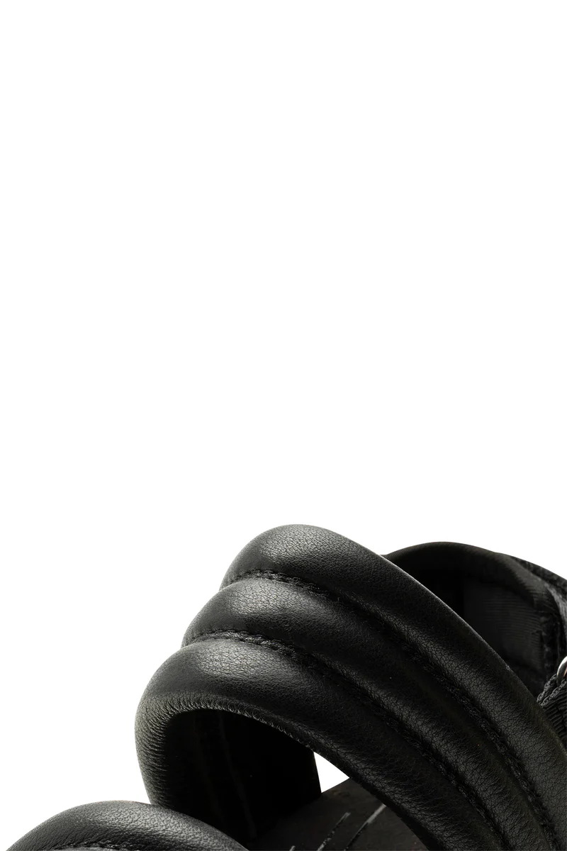 Lara Leather | Black | Sandaler fra Woden - Image 12