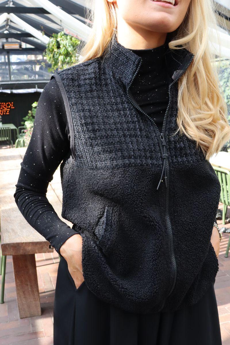 Teddy Coco Vest | Black | Vest fra Liberté - Image 6