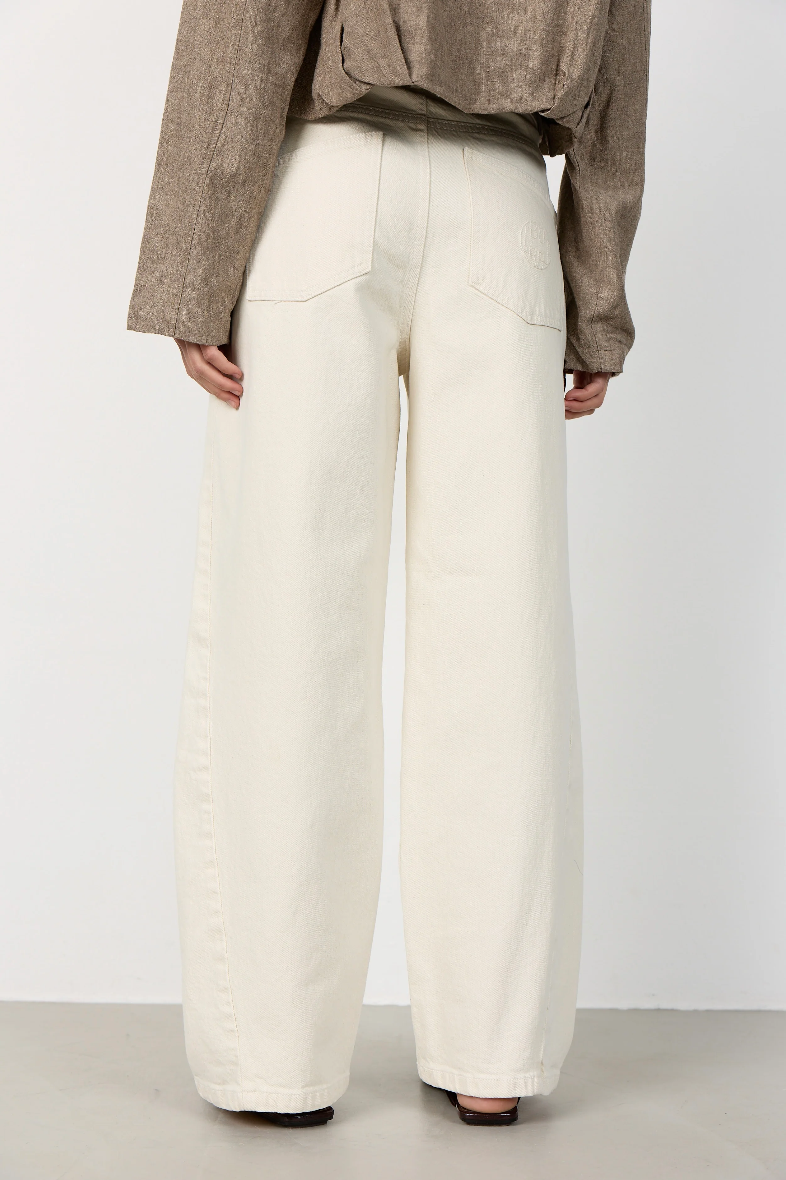 Kosa 21 | Turtledove | Jeans fra Levete Room - Image 4