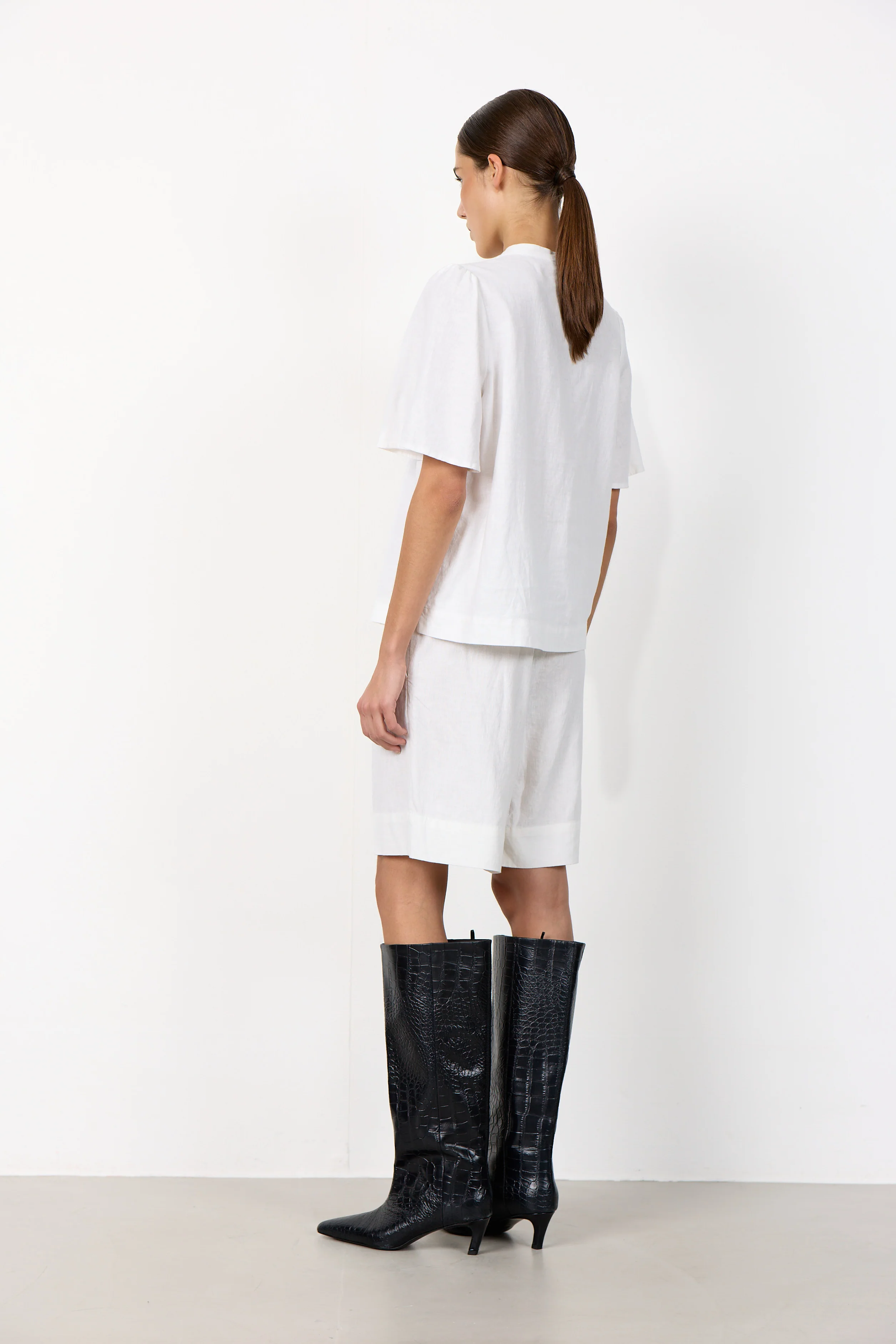 Naja 32 | White | Bluse fra Levete Room - Image 4