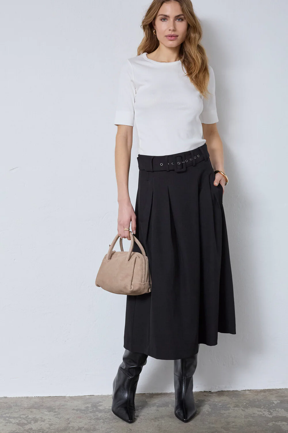 Luna Belt Midi Pleat Skirt 44003 | Black | Nederdel fra Co'couture - Image 6