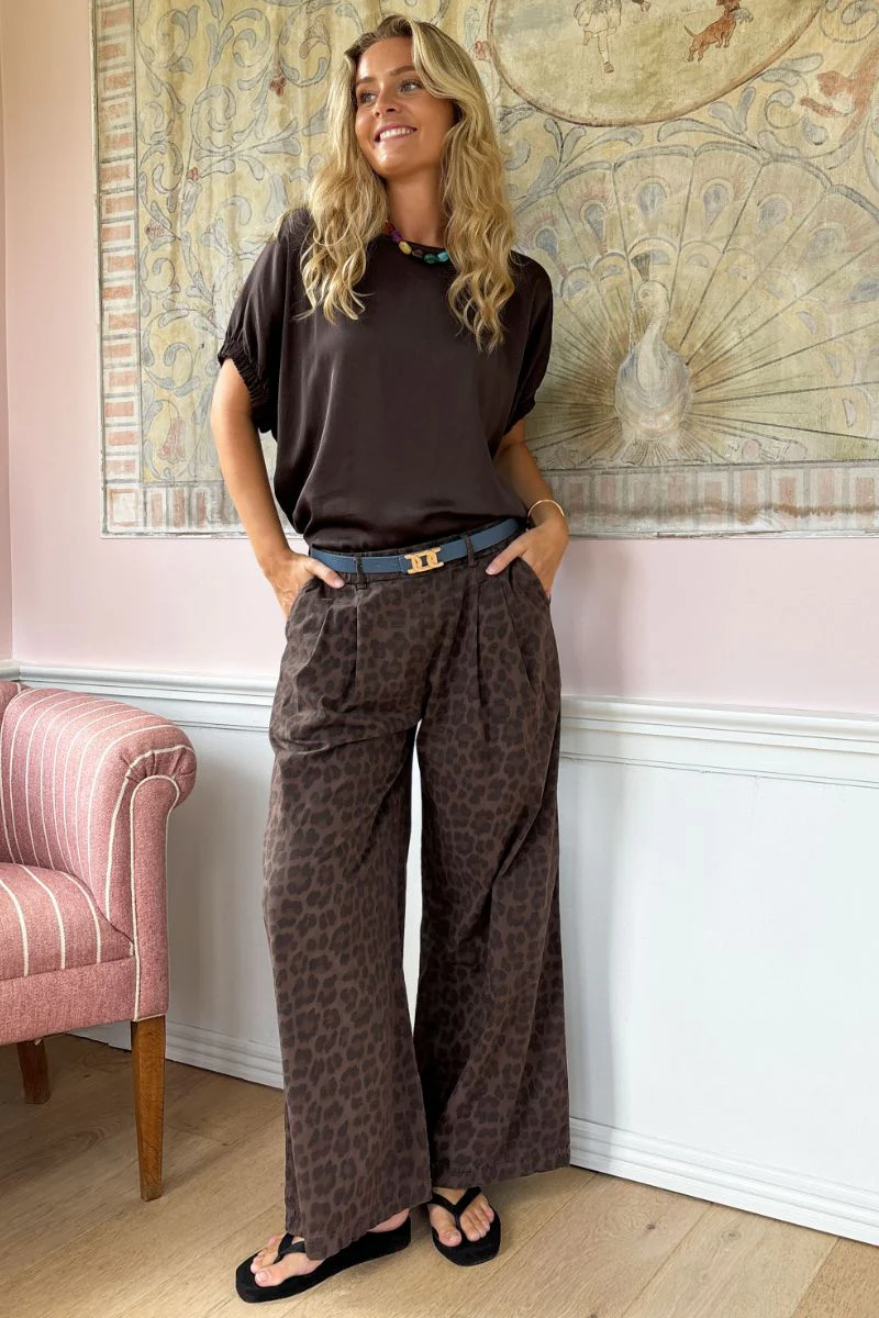 Mabel Blouse | Coffee | Bluse fra Black Colour - Image 3
