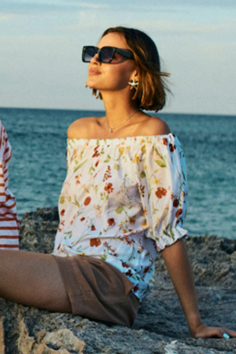 Mele Blouse 206078 | Brilliant White W. Hot Coral | Bluse fra Freequent - Image 10