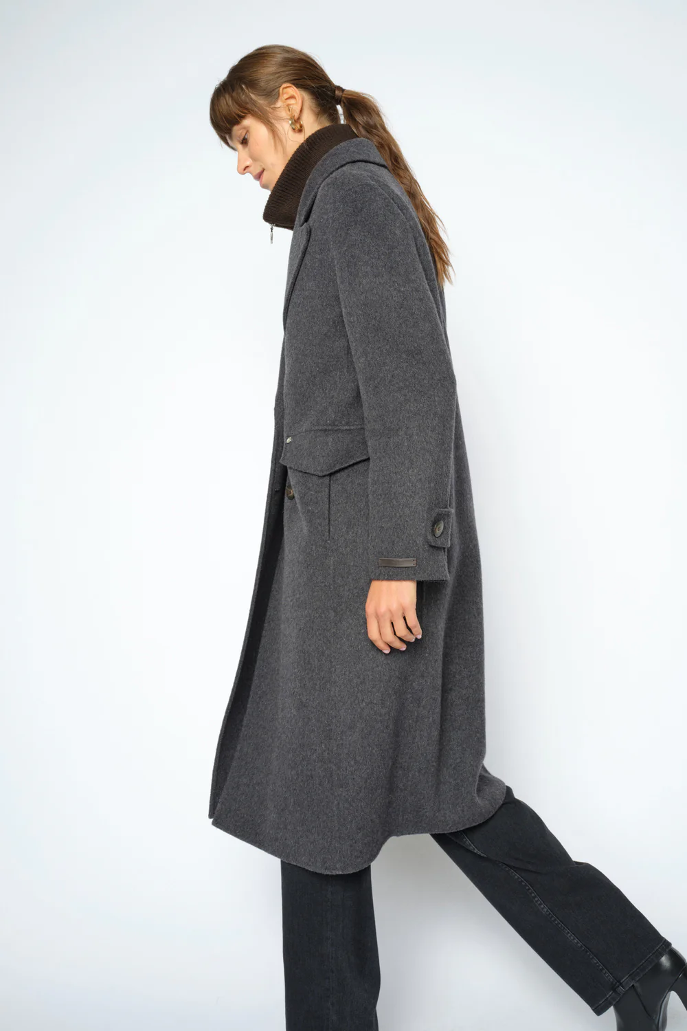 Alva Loisa Mock Neck Coat | Antracite | Jakke fra Mos Mosh - Image 3
