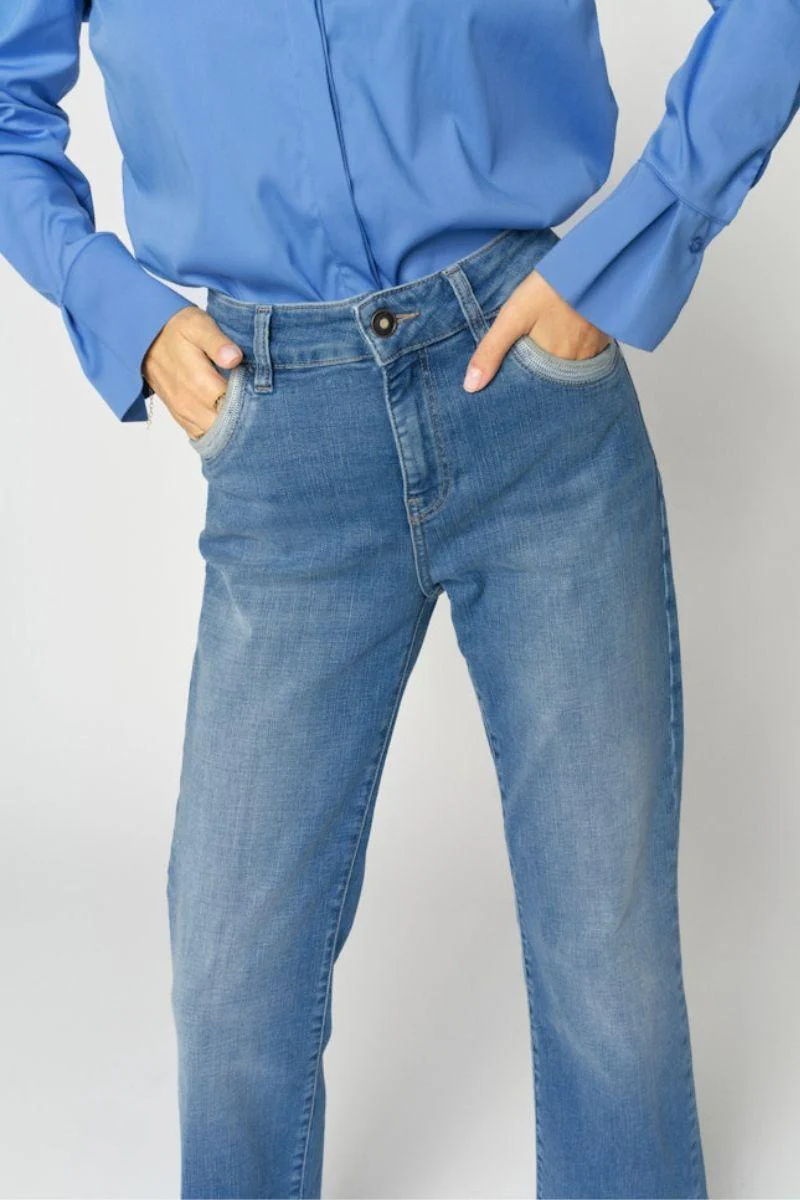 Cecilia Perla Jeans 30' | Mid Blue | Jeans fra Mos Mosh - Image 5