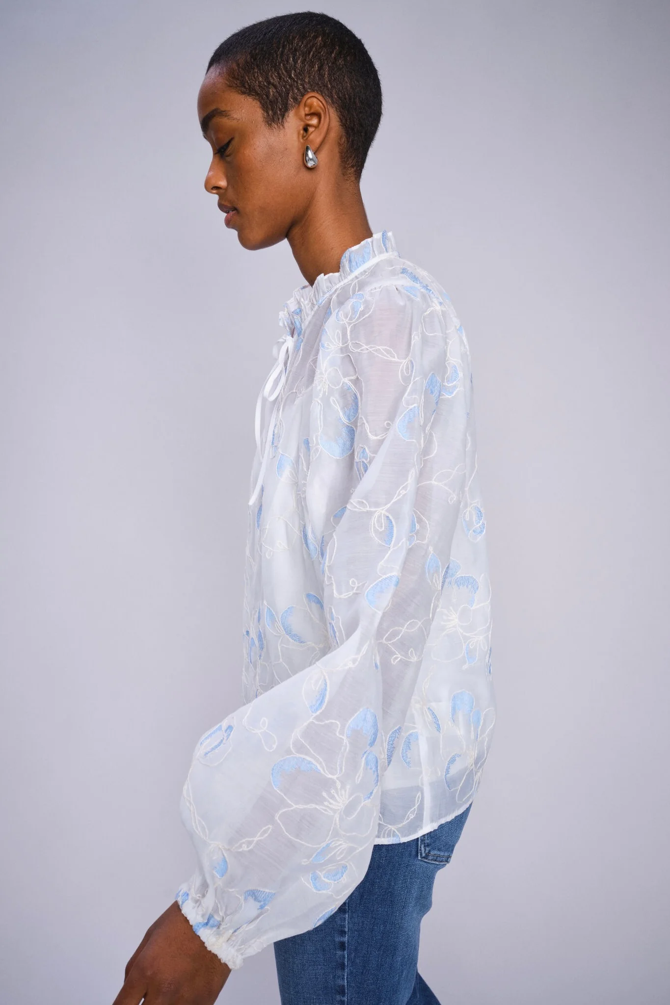 Eisara Flob Blouse  | White | Bluse fra Mos Mosh - Image 3