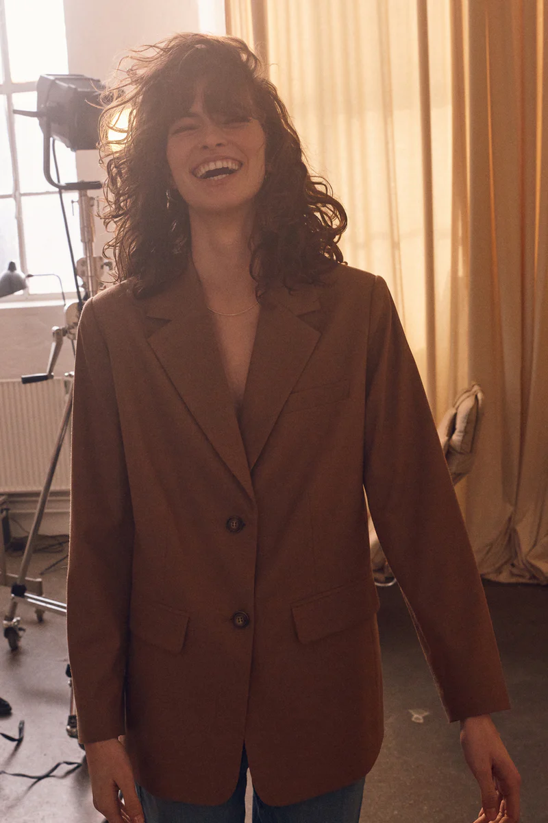 Herdis Caia Blazer | Indian Tan | Blazer fra Mos Mosh - Image 7