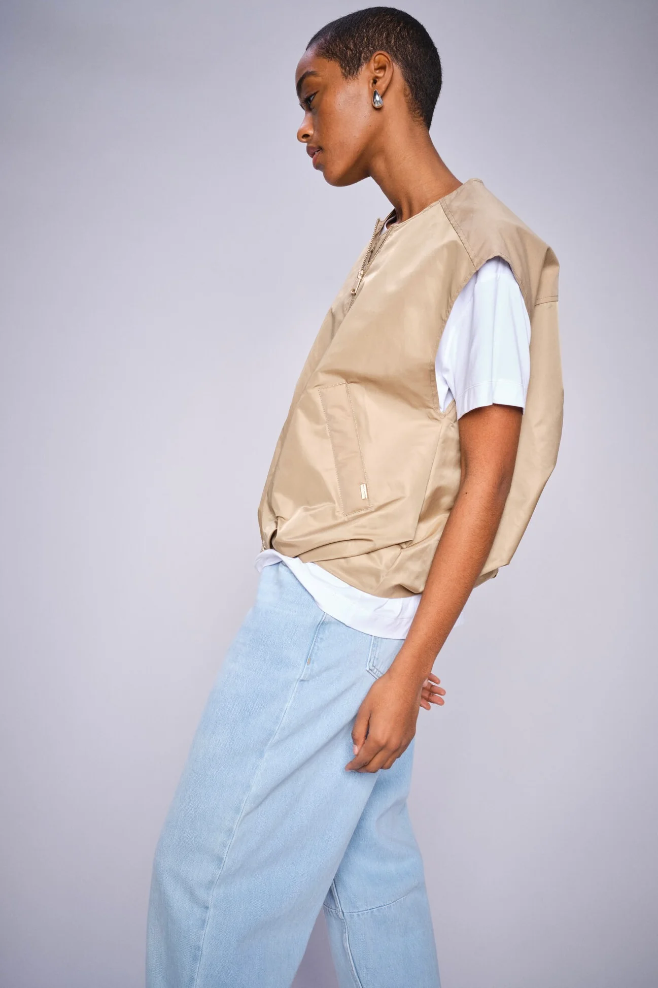 Kura Solid Waistcoat   | Sesame | Vest fra Mos Mosh - Image 11