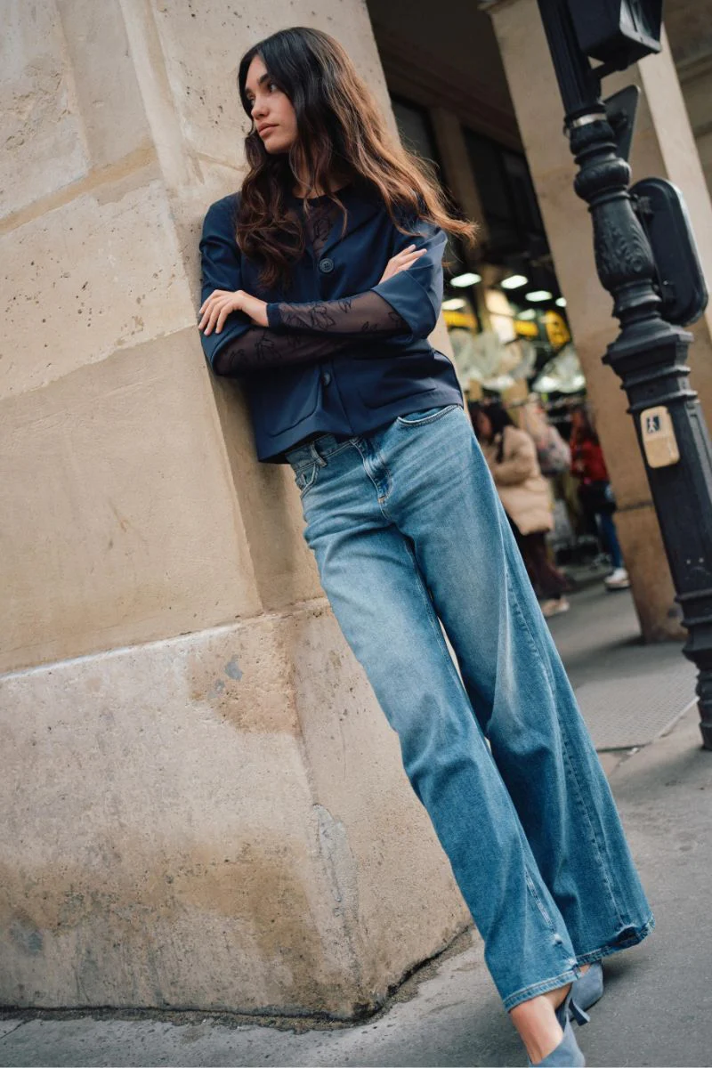 Loretta Velvet Leafy Blouse  | Salute Navy | Bluse fra Mos Mosh - Image 6