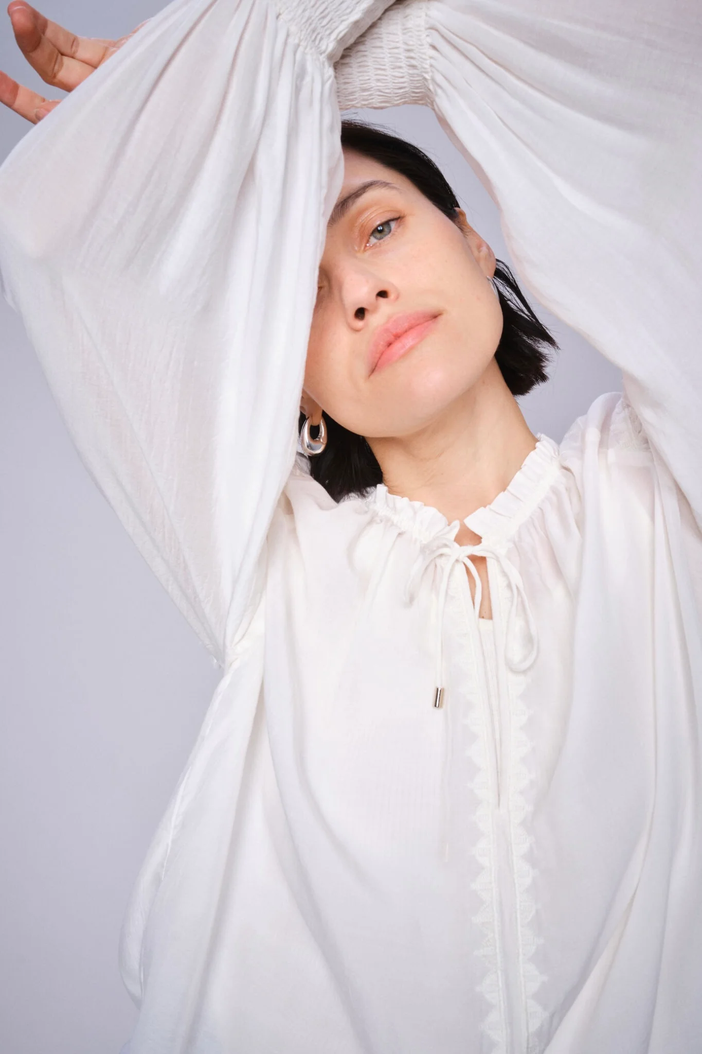 Marb Sansa Emb Blouse  | Ecru | Bluse fra Mos Mosh - Image 4