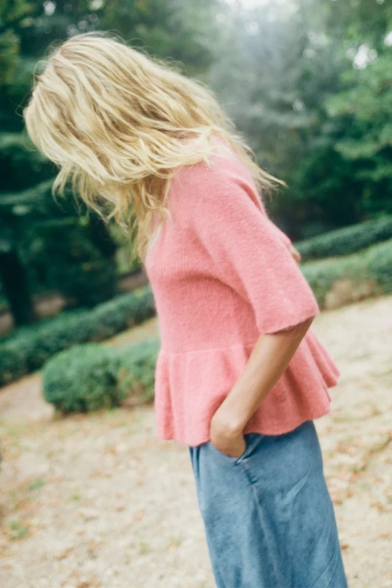 Thora SS O-Neck Frill Knit | Dusty Rose | Strik fra Mos Mosh