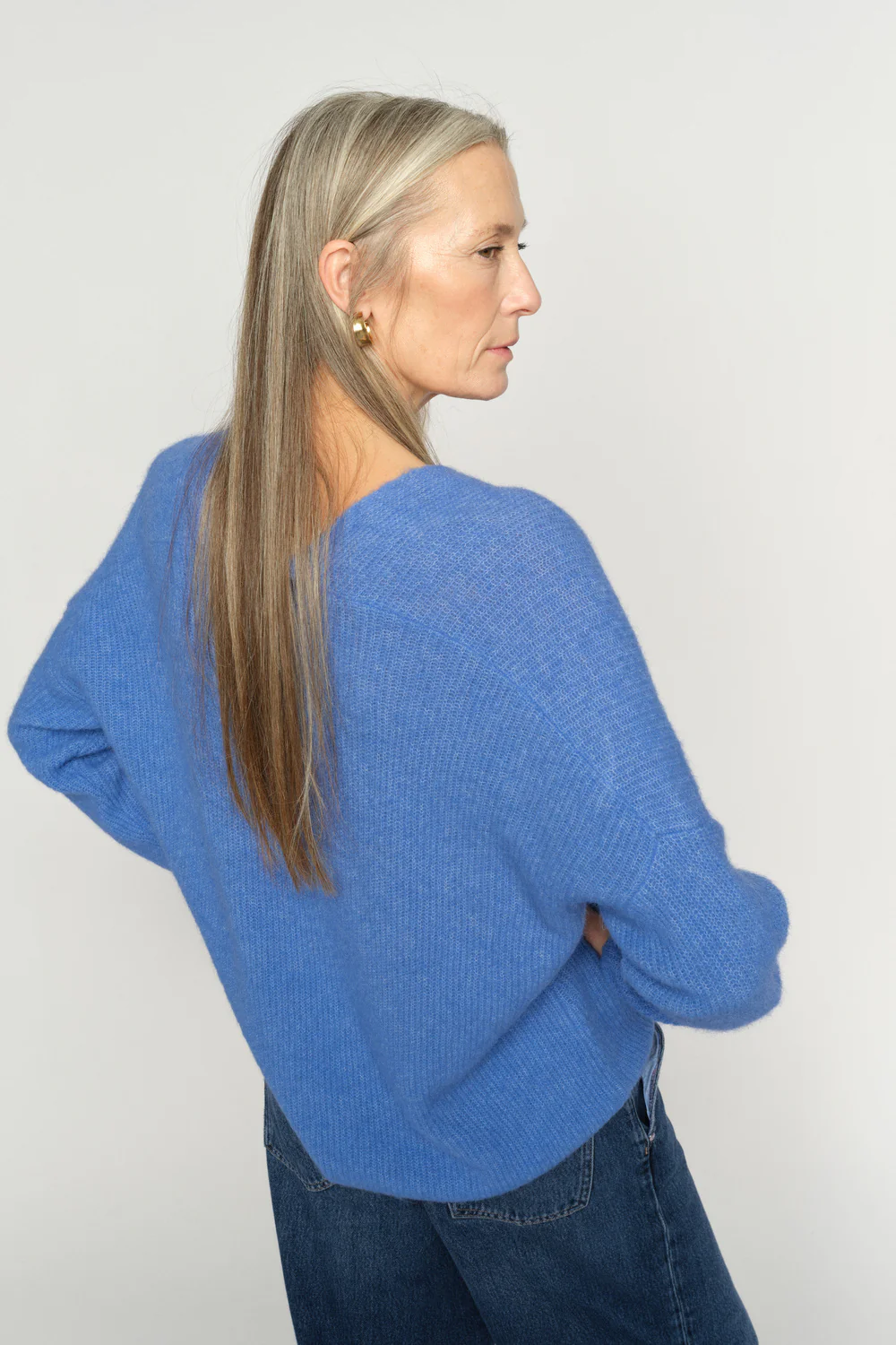 Thora V-Neck Knit | Ultramarine | Strik fra Mos Mosh - Image 3