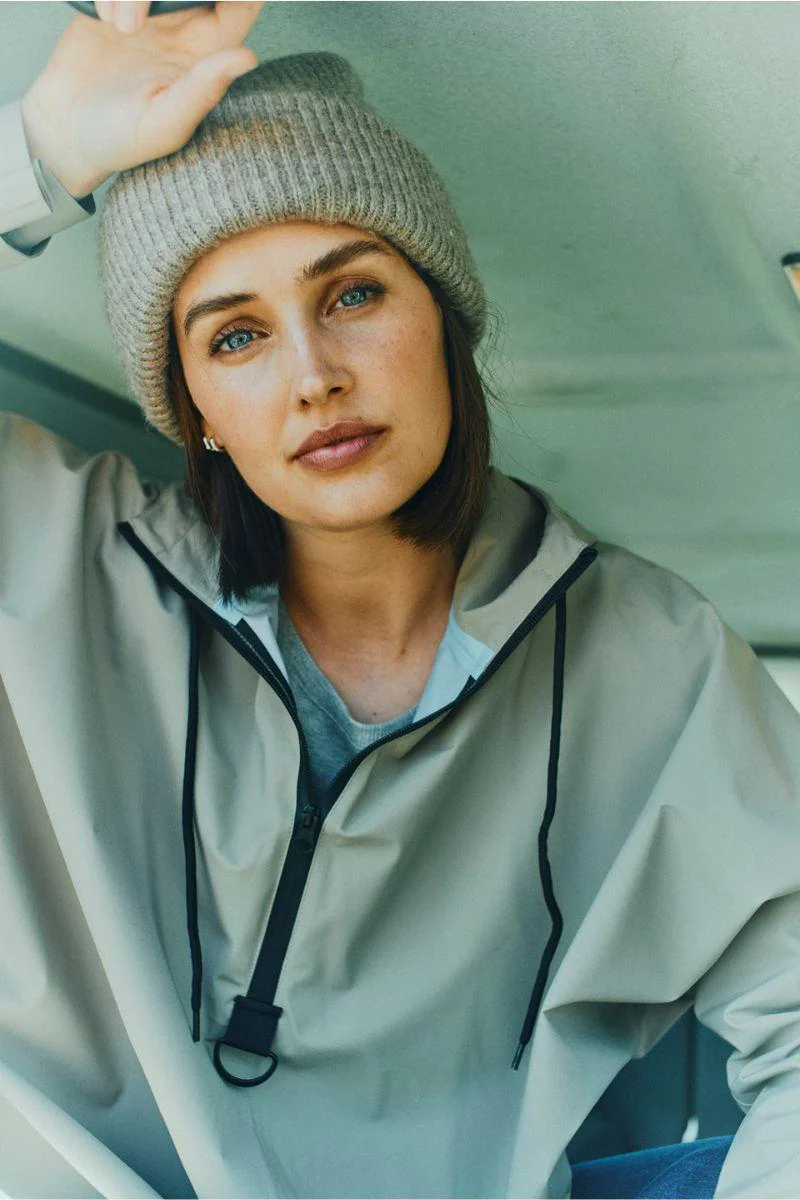 Mow Poncho 206743 | Silver Mink | Jakke fra Freequent - Image 12