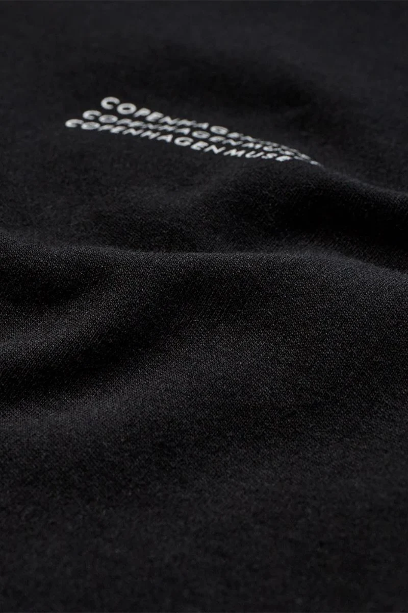 Muse Tee 205572 | Black | T-shirt fra Copenhagen Muse - Image 4